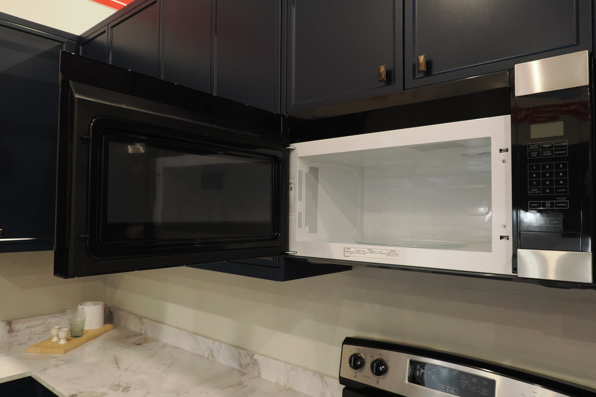 Wren Shaker Navy Blue Kitchen Corner