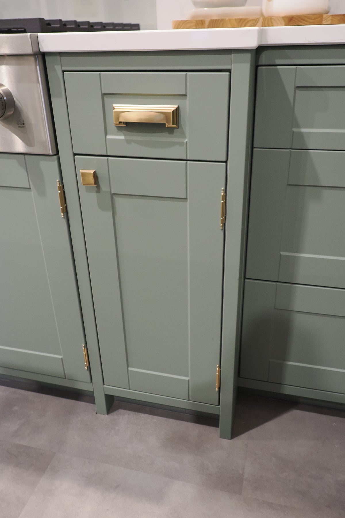 Wren Shaker Sage Green Matte Kitchen with Island
