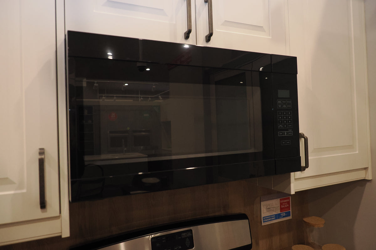 Wren Architect Cream Matte Kitchen