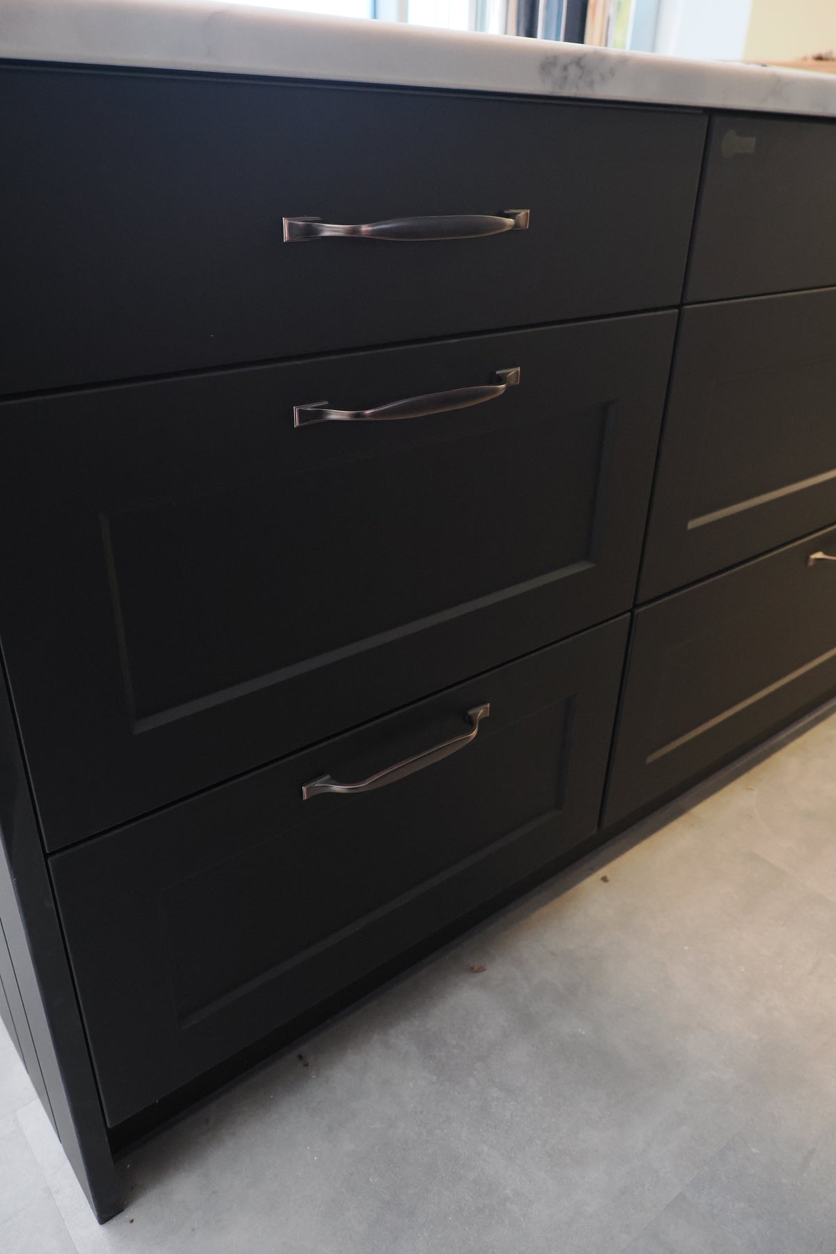 Wren Shaker Chelsea Juratek Black Kitchen with Island