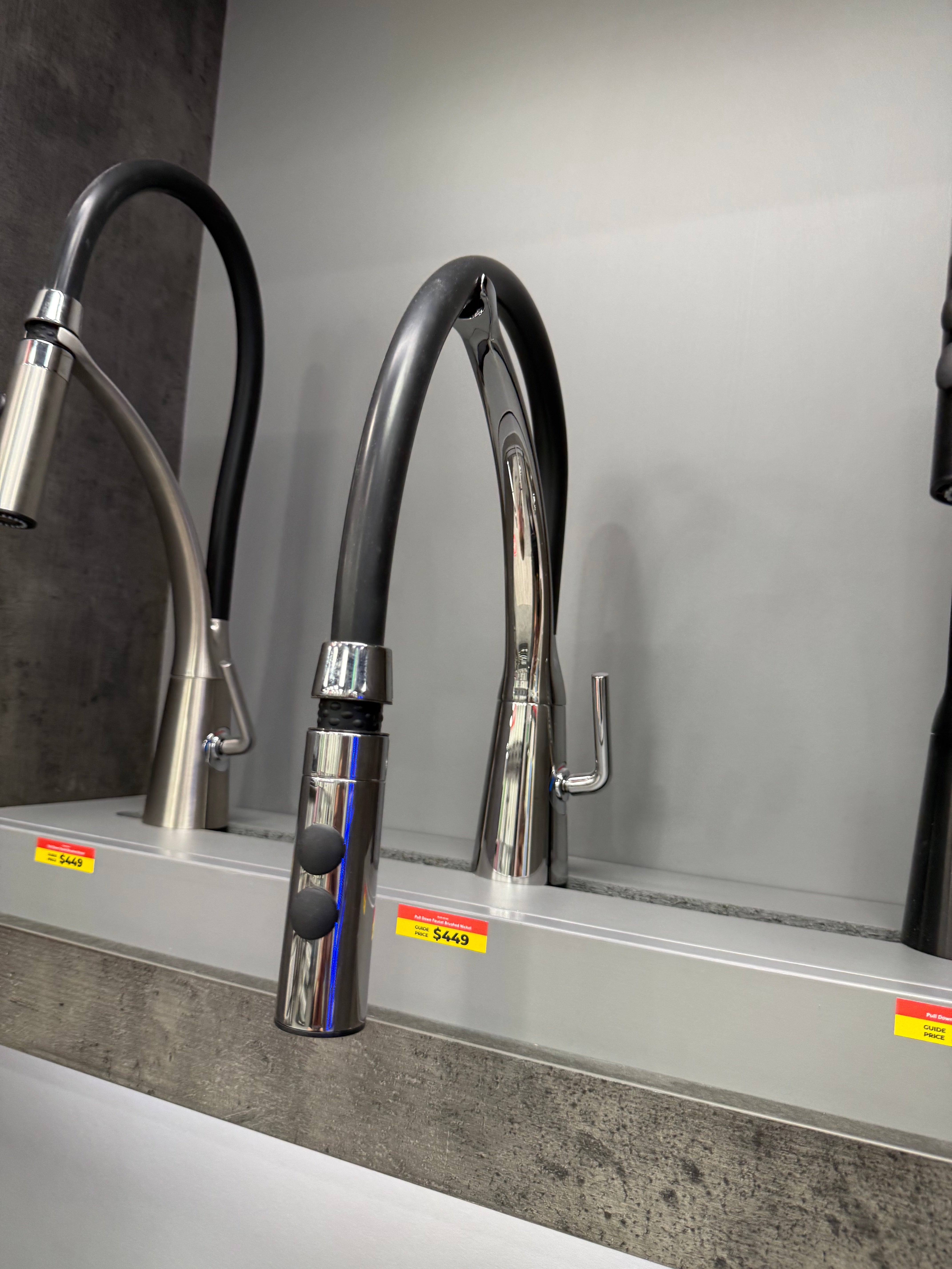 Single Lever Pull Down Faucet in Polished Chrome