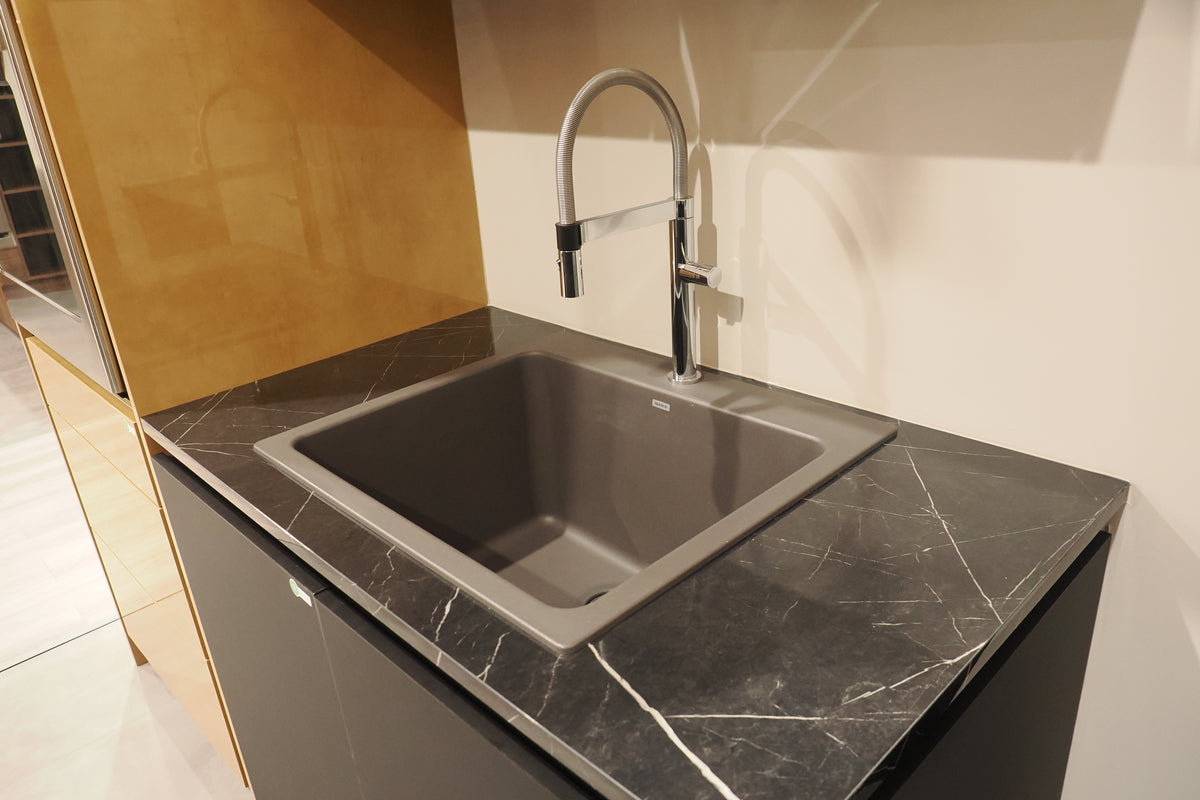 Wren Milano Ultra Kitchen with Cafe Appliances