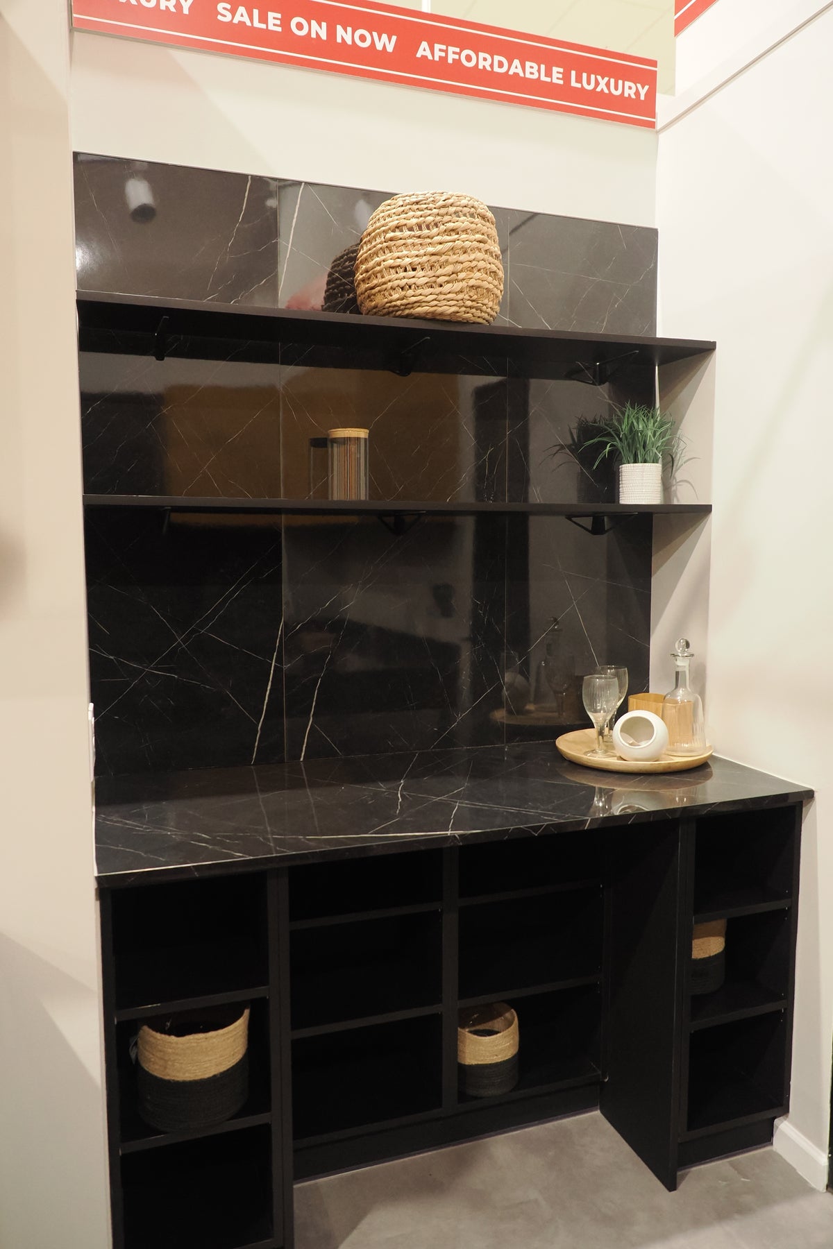 Wren Milano Ultra Kitchen with Cafe Appliances