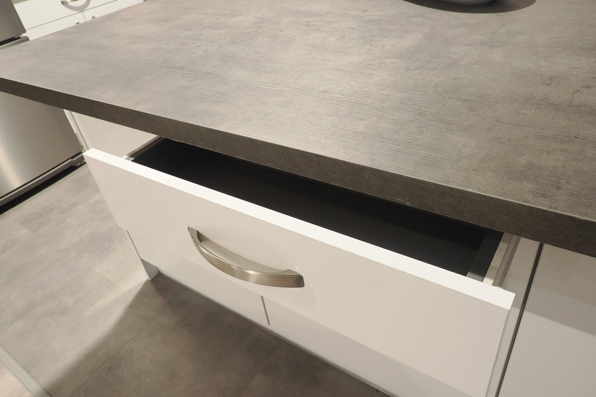 Wren White Gloss Kitchen with Appliances