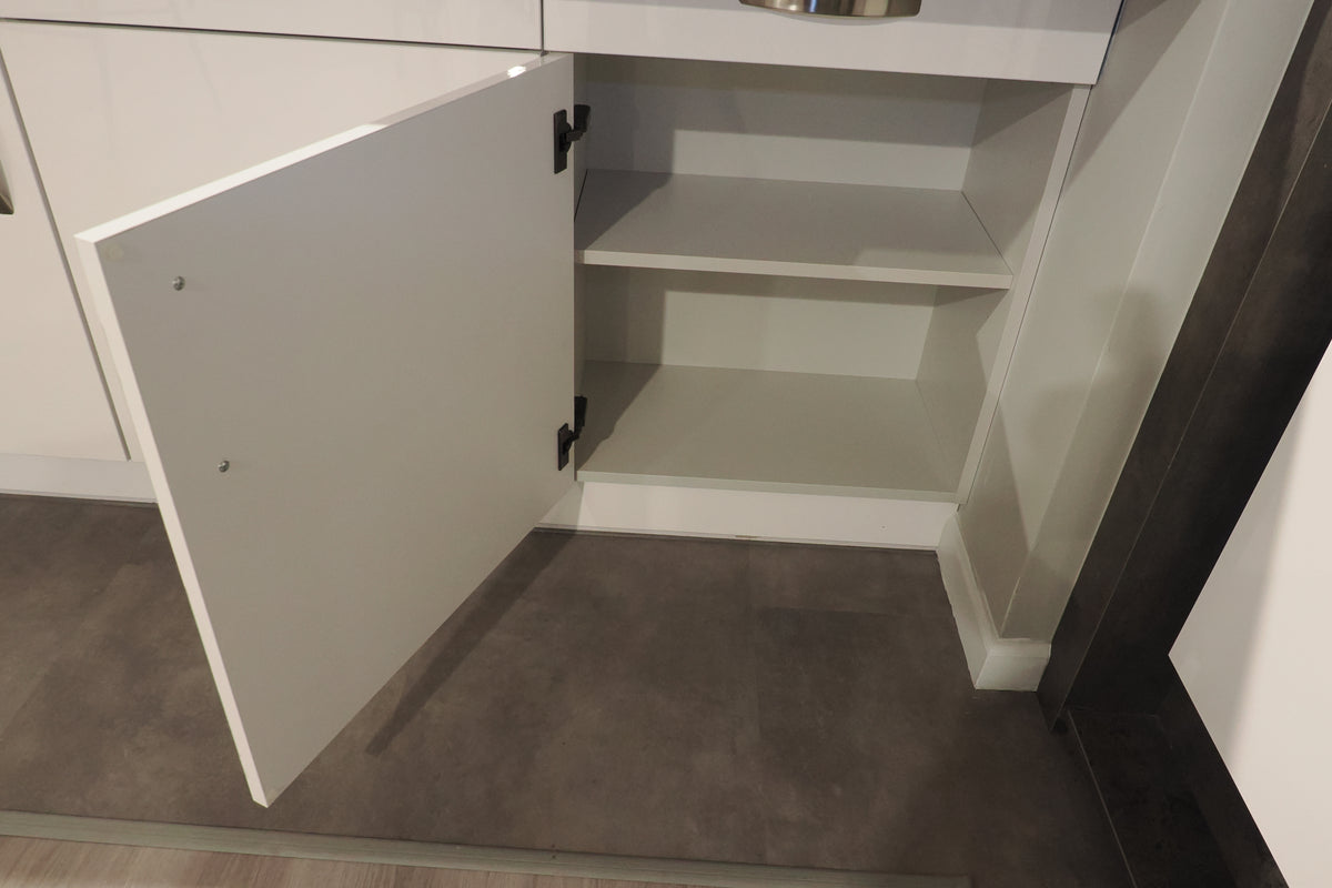 Wren White Gloss Kitchen with Appliances