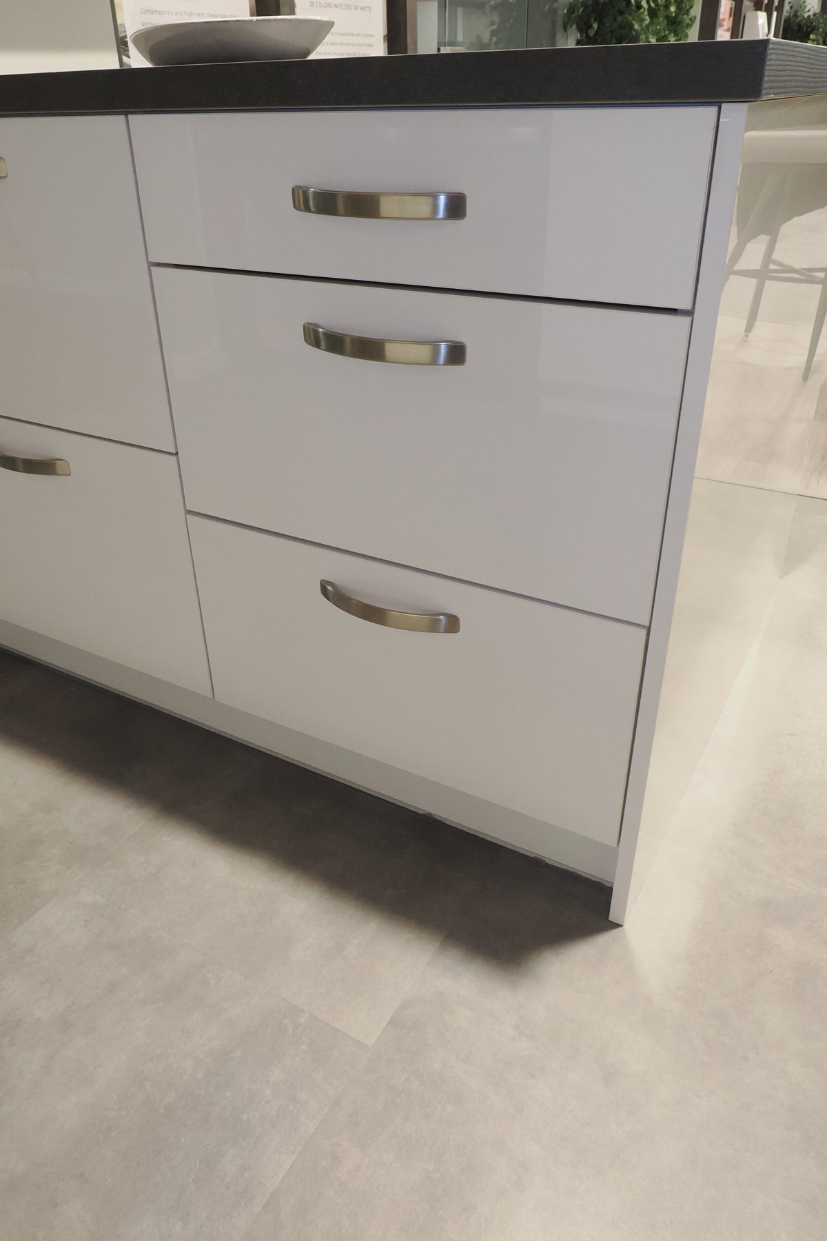 Wren White Gloss Kitchen with Appliances