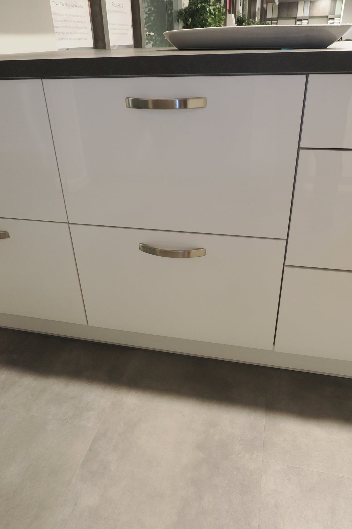 Wren White Gloss Kitchen with Appliances