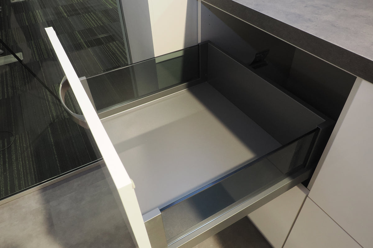 Wren White Gloss Kitchen with Appliances