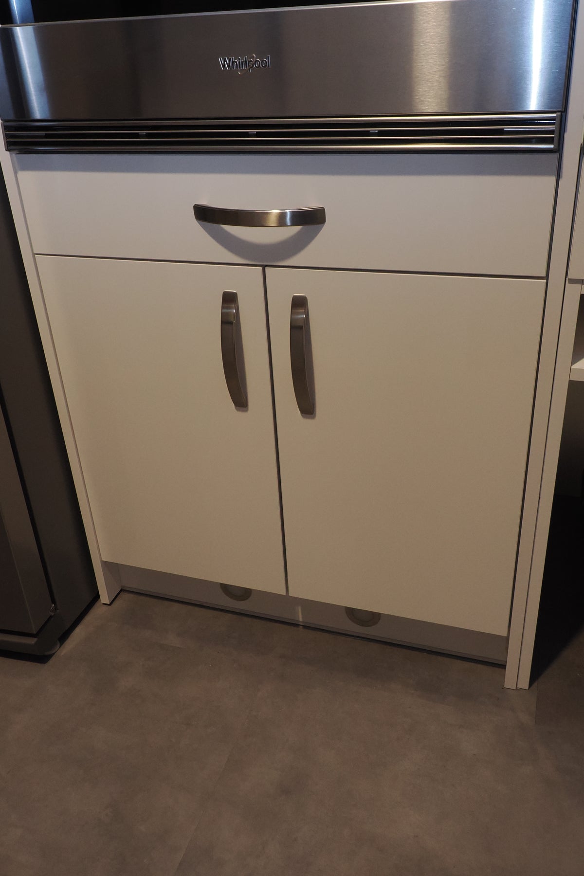 Wren White Gloss Kitchen with Appliances