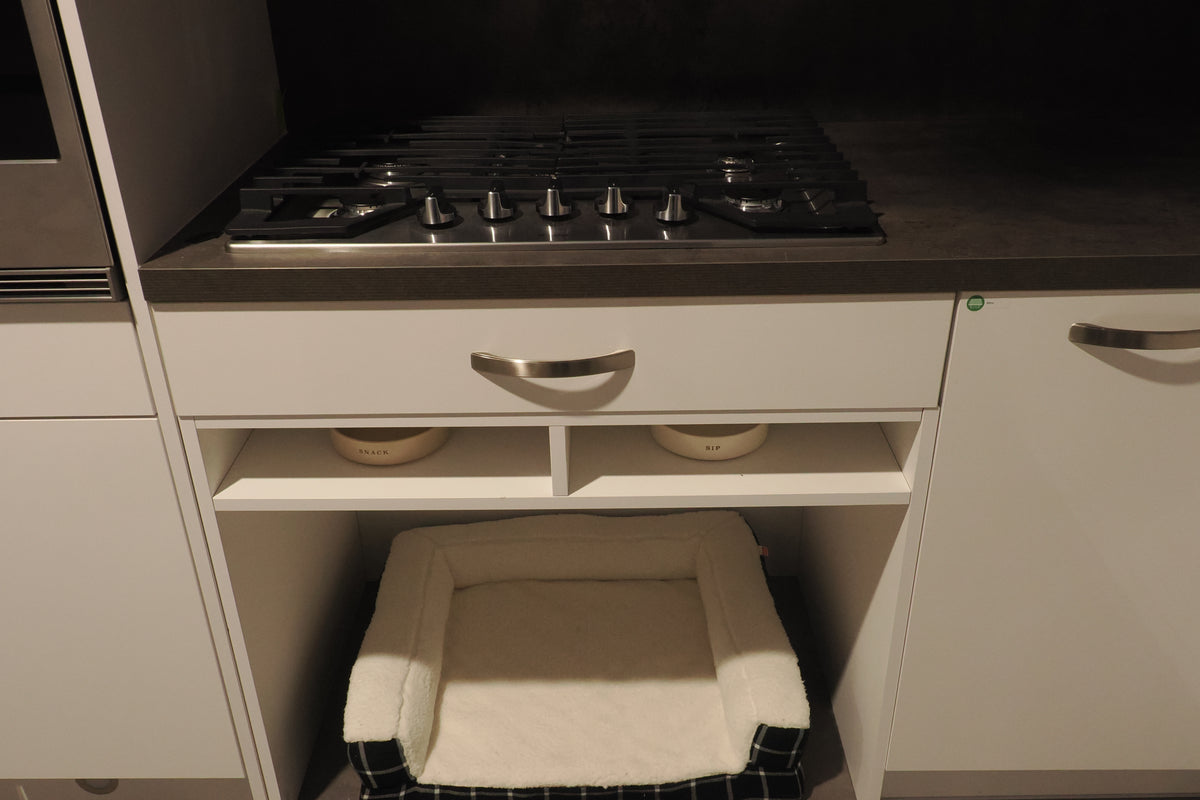 Wren White Gloss Kitchen with Appliances