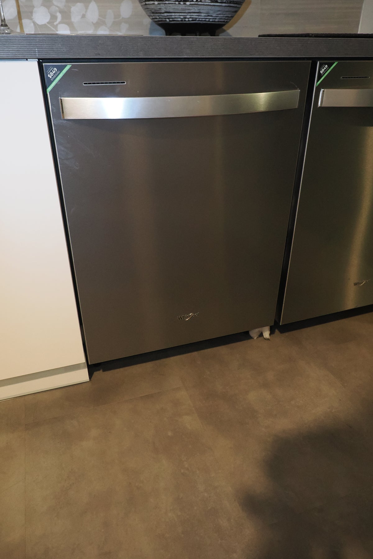 Wren White Gloss Kitchen with Appliances