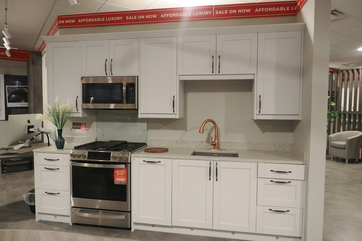 Wren Shaker Chalk White Matte Kitchen