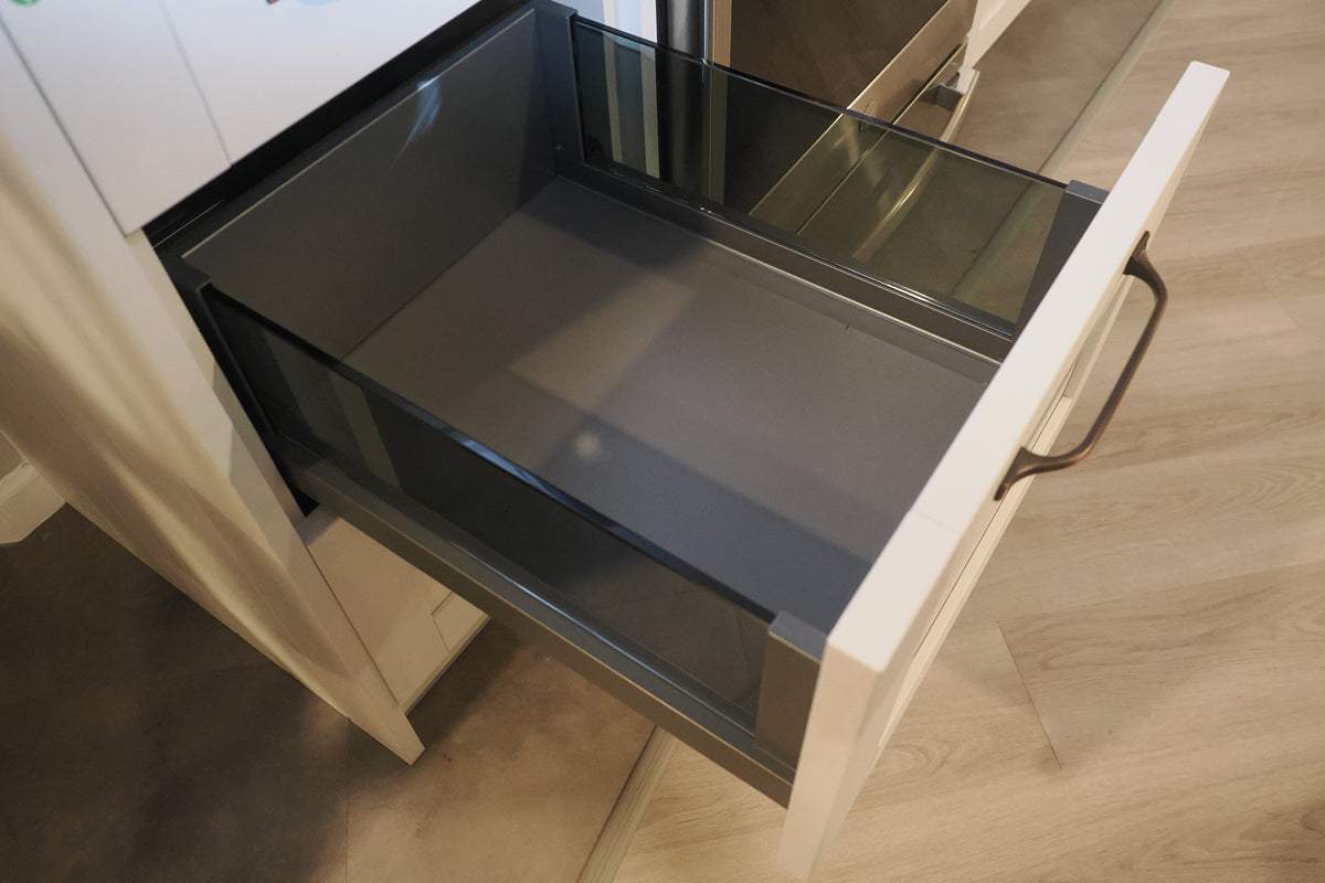 Wren Shaker Chalk White Matte Kitchen