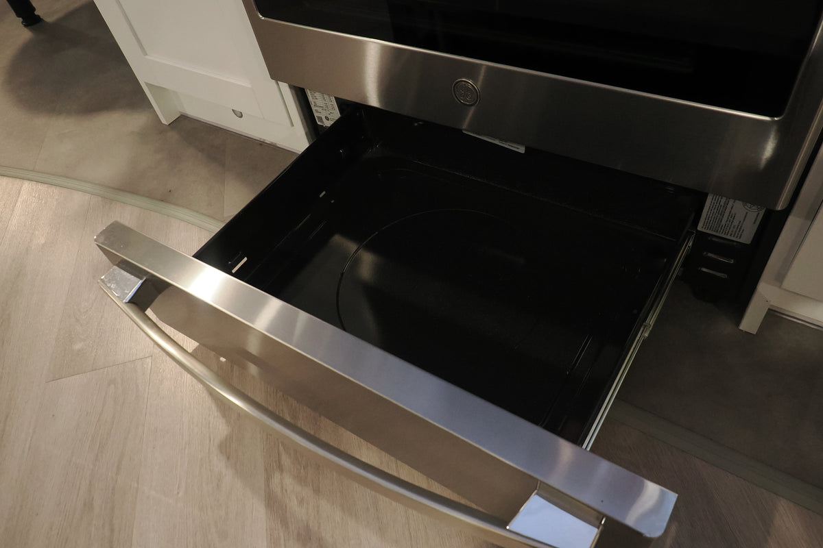 Wren Shaker Chalk White Matte Kitchen