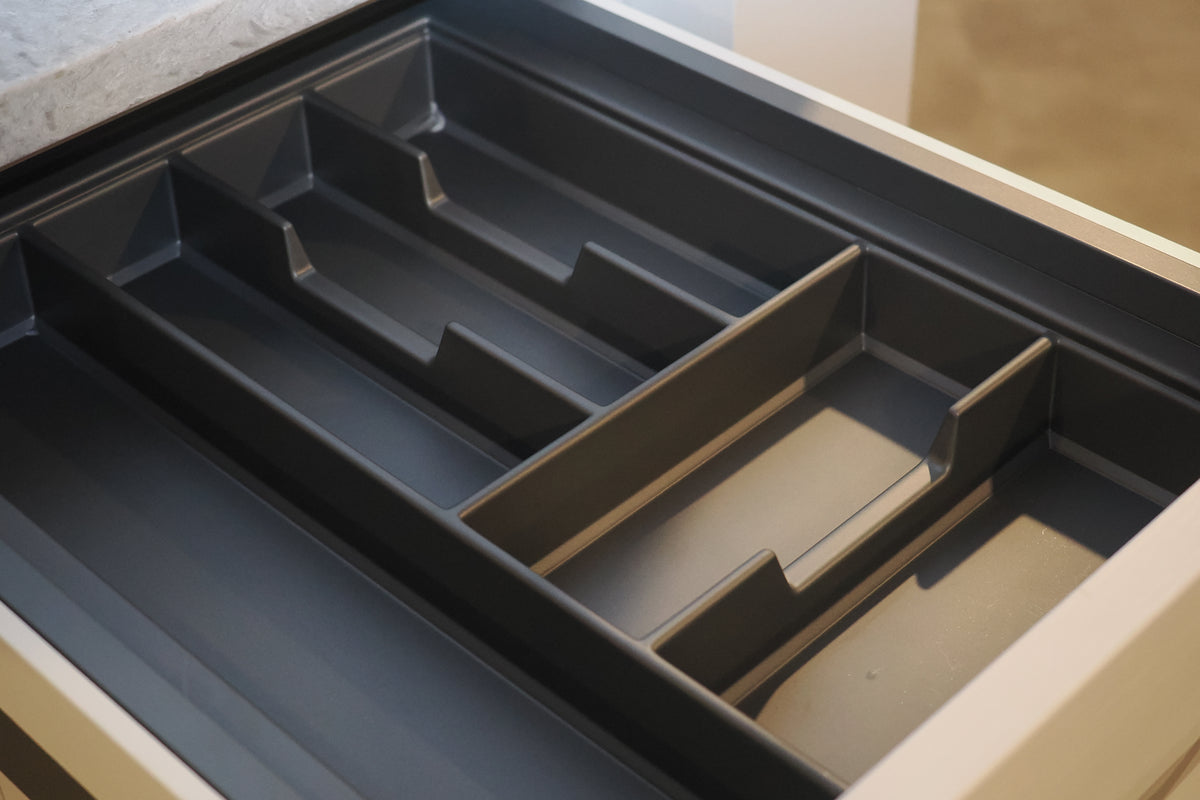 Wren Shaker Chalk White Matte Kitchen