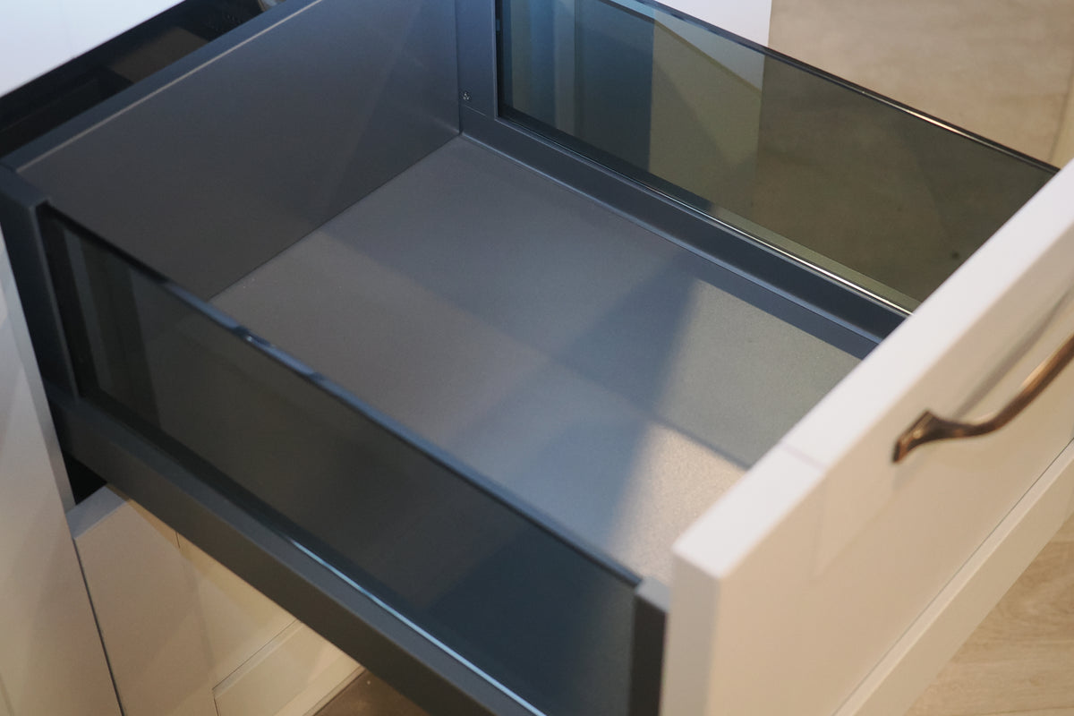 Wren Shaker Chalk White Matte Kitchen