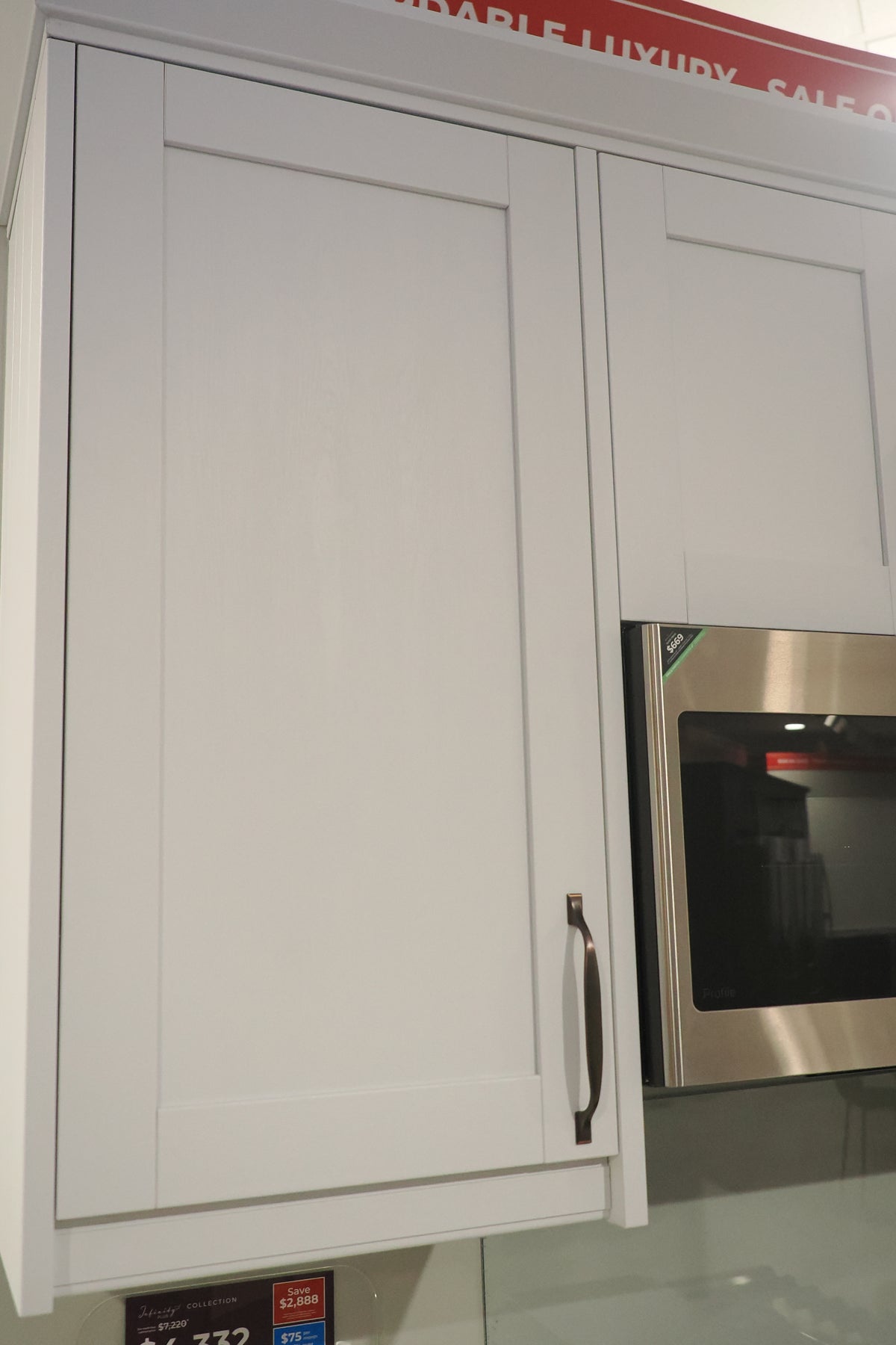 Wren Shaker Chalk White Matte Kitchen