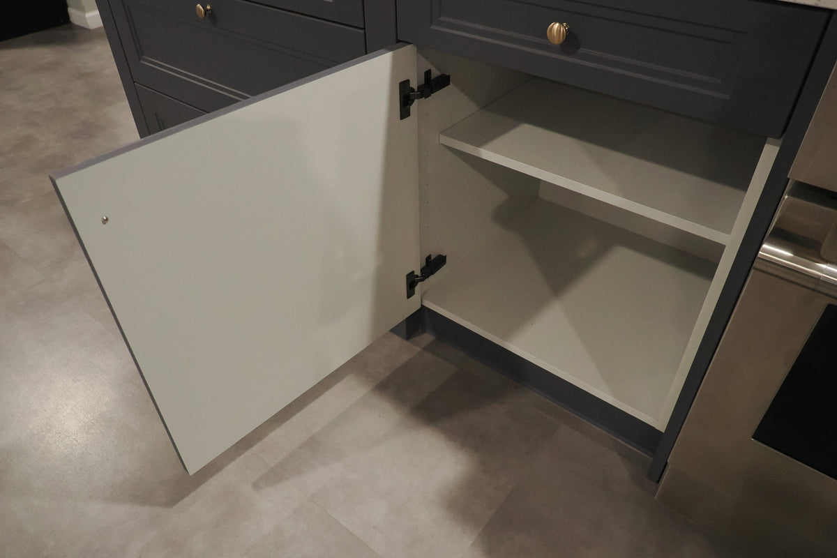 Wren Shaker Juratek Forest Green Matte Kitchen