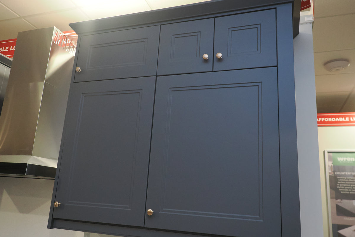Wren Shaker Juratek Forest Green Matte Kitchen