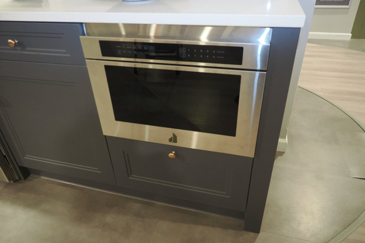 Wren Shaker Juratek Forest Green Matte Kitchen