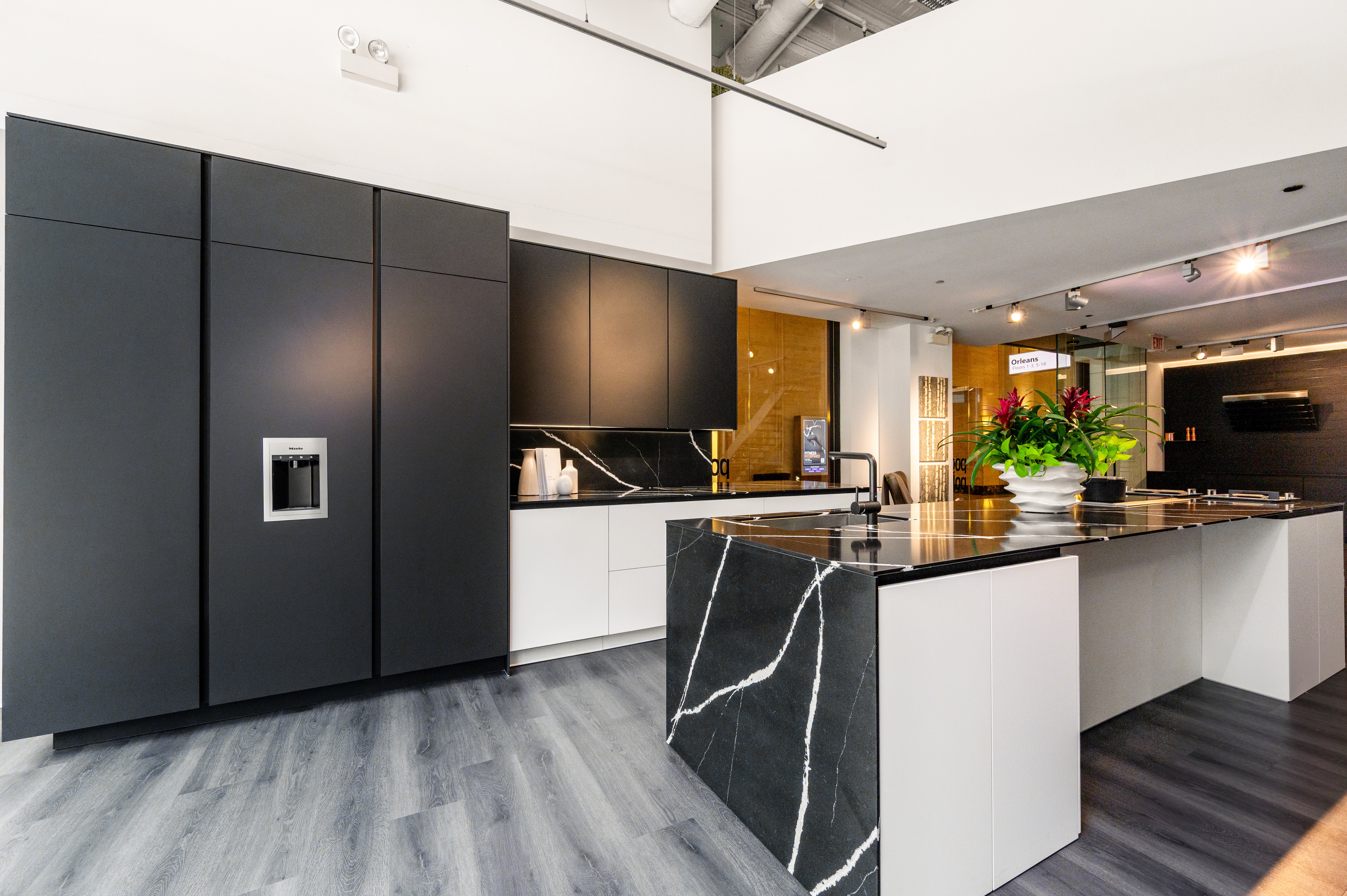 Poggenpohl Segmento Y Modern Black and White Kitchen with Wolf & Miele Appliances