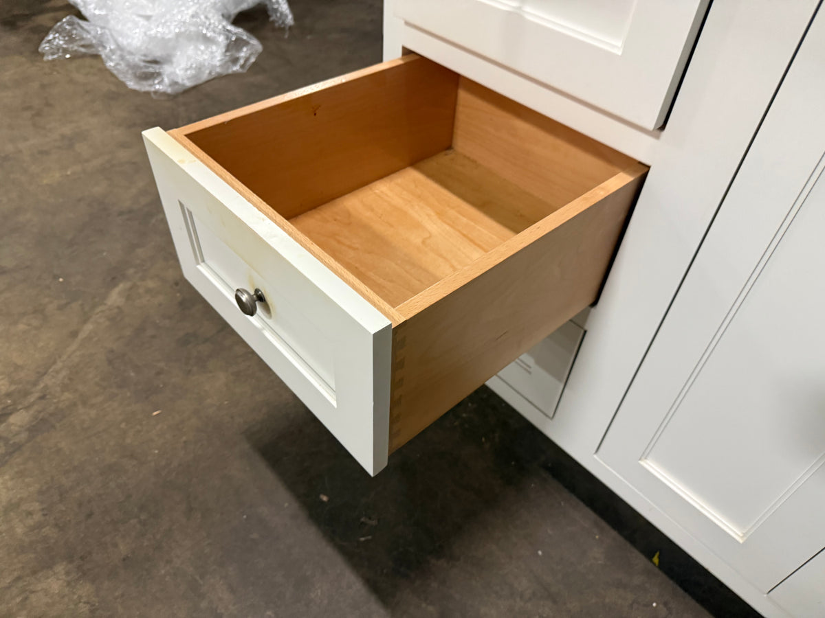 Klaff's 61" Transitional White Single Freestanding Vanity