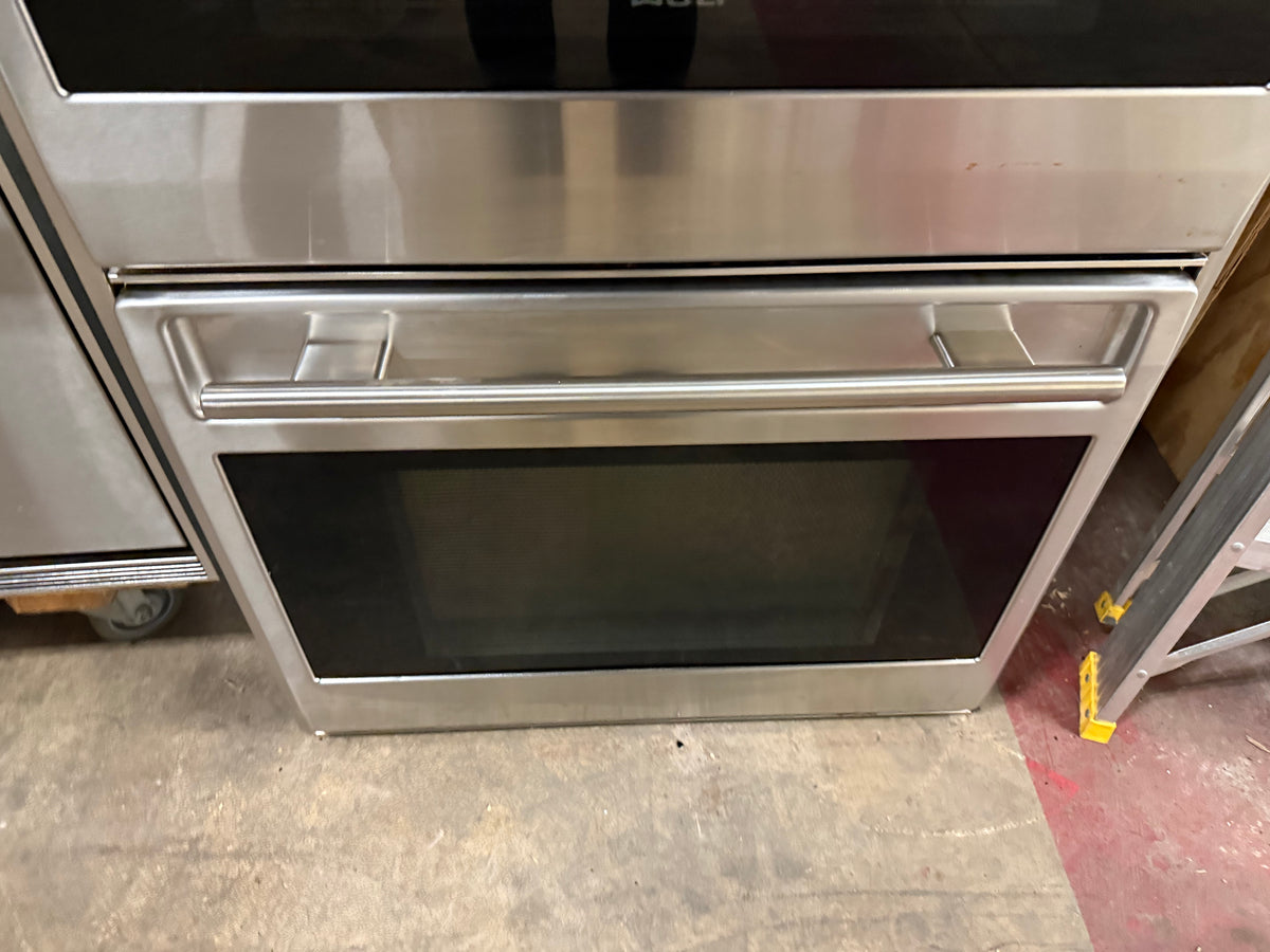 Wolf DO30F/S 30" Stainless Steel Electric Double Wall Oven