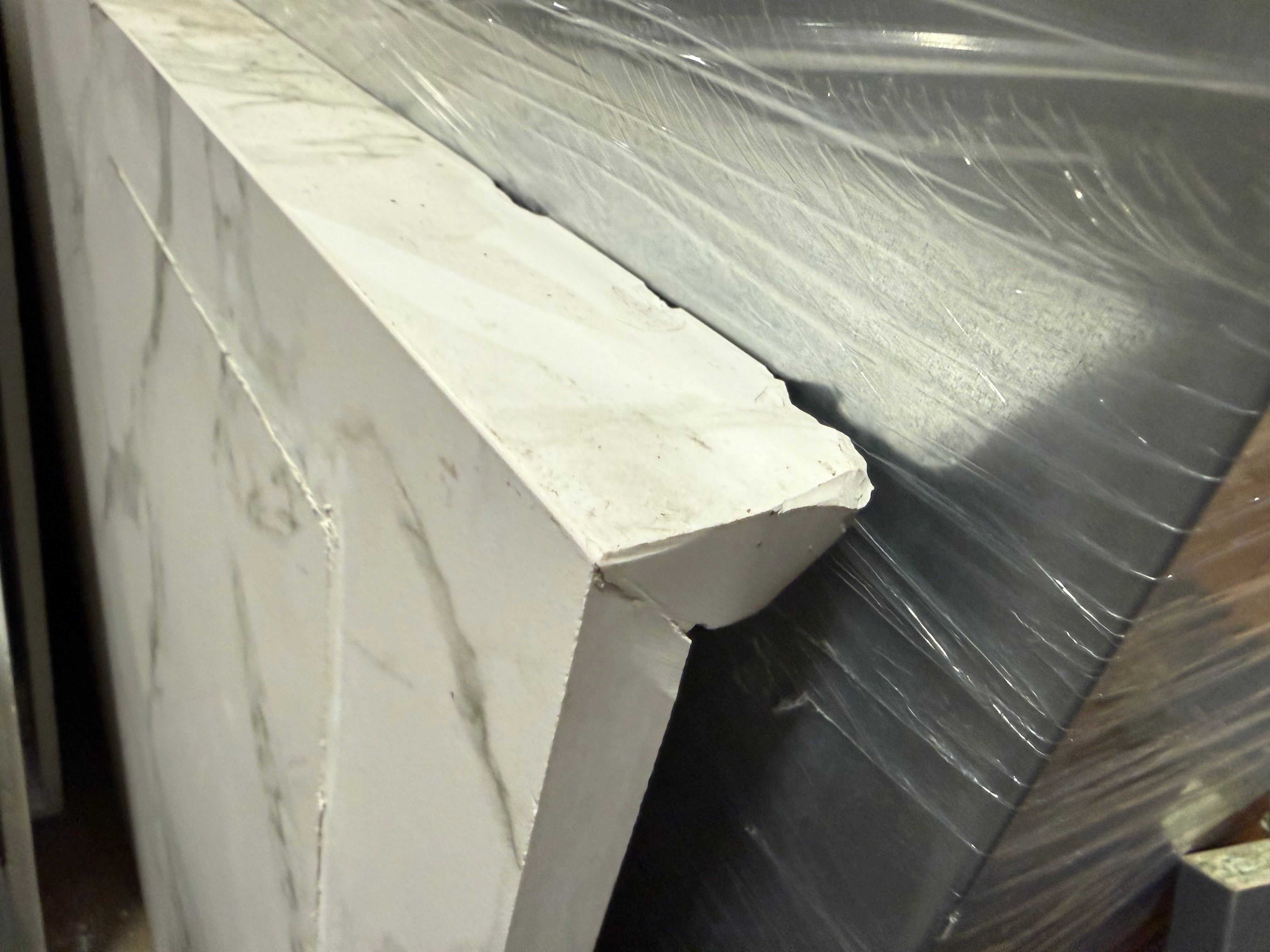 Azzurri Casa Light Grey Italian Kitchen | Dekton & Fulgor Milano