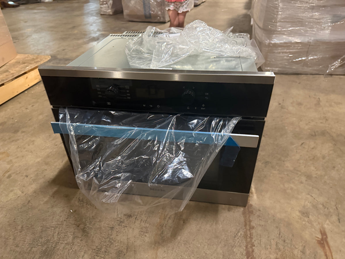 CleanTouch steel 24 inch Miele built in microwave with DirectSensor controls
