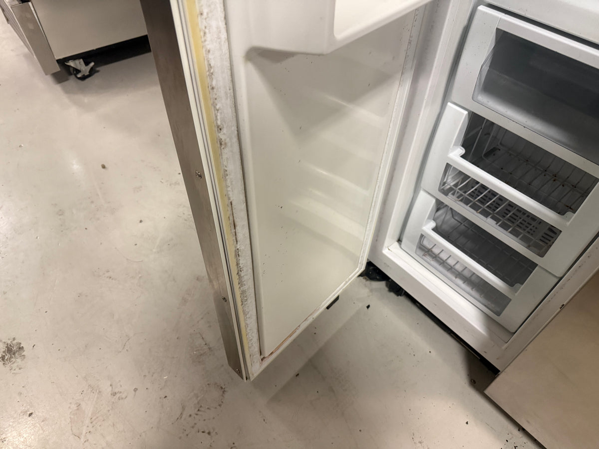 Viking VCSB483SS 48" Stainless Steel Side by Side Refrigerator