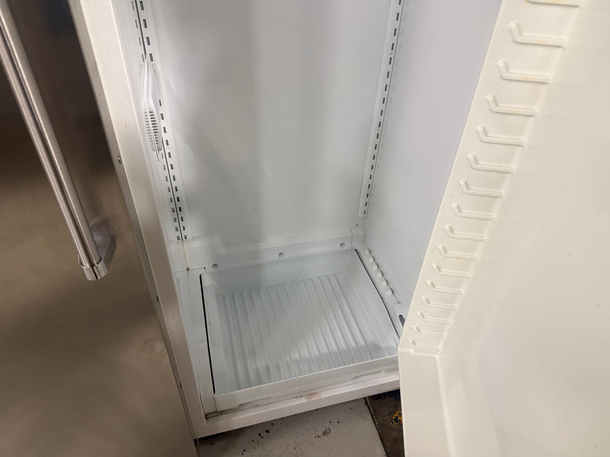 Viking VCSB483SS 48" Stainless Steel Side by Side Refrigerator