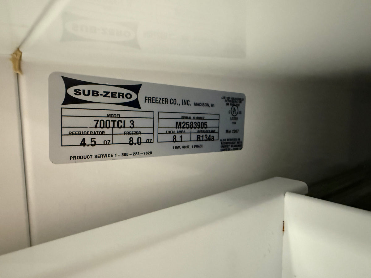 Sub-Zero 700TCI 27" Paneled Bottom Freezer Refrigerator