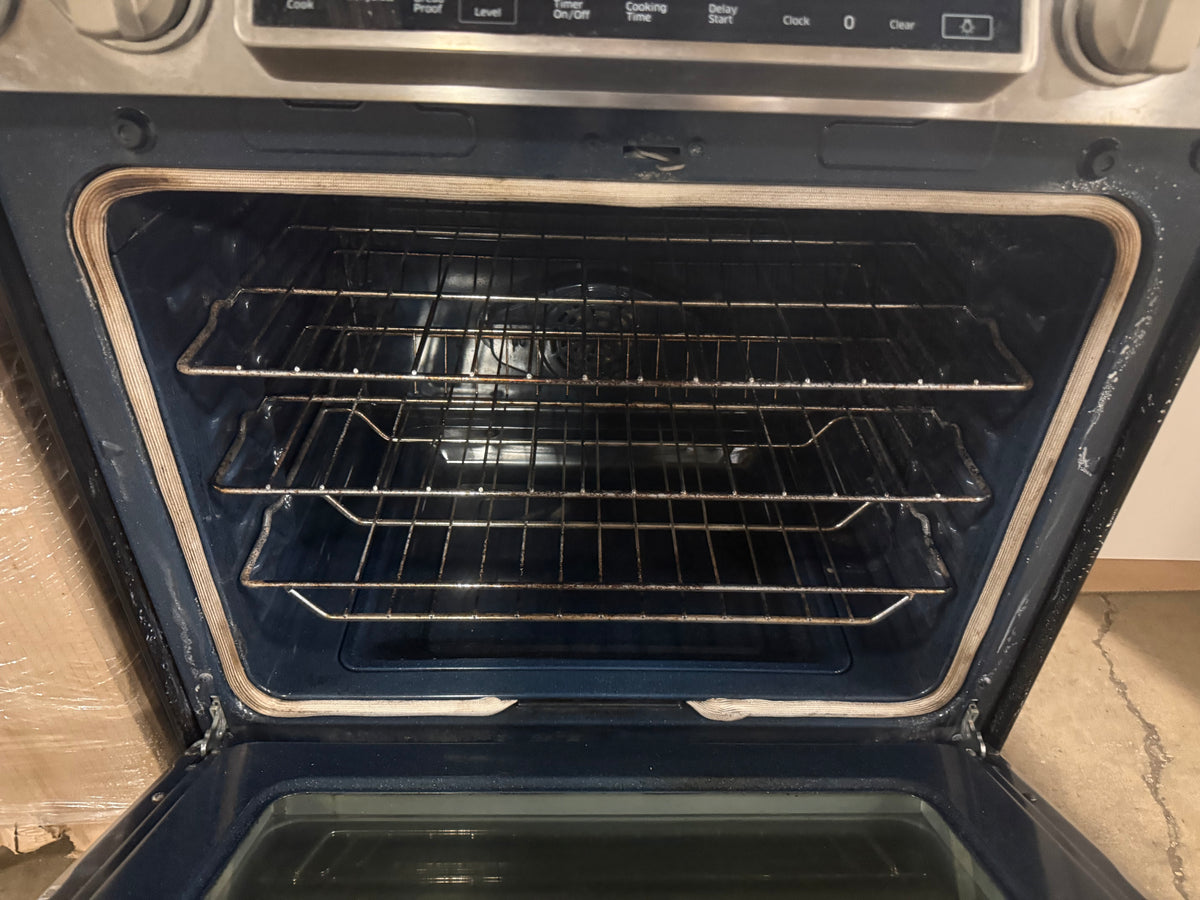 Samsung NE58K9560WS 30" Stainless Steel Induction Range