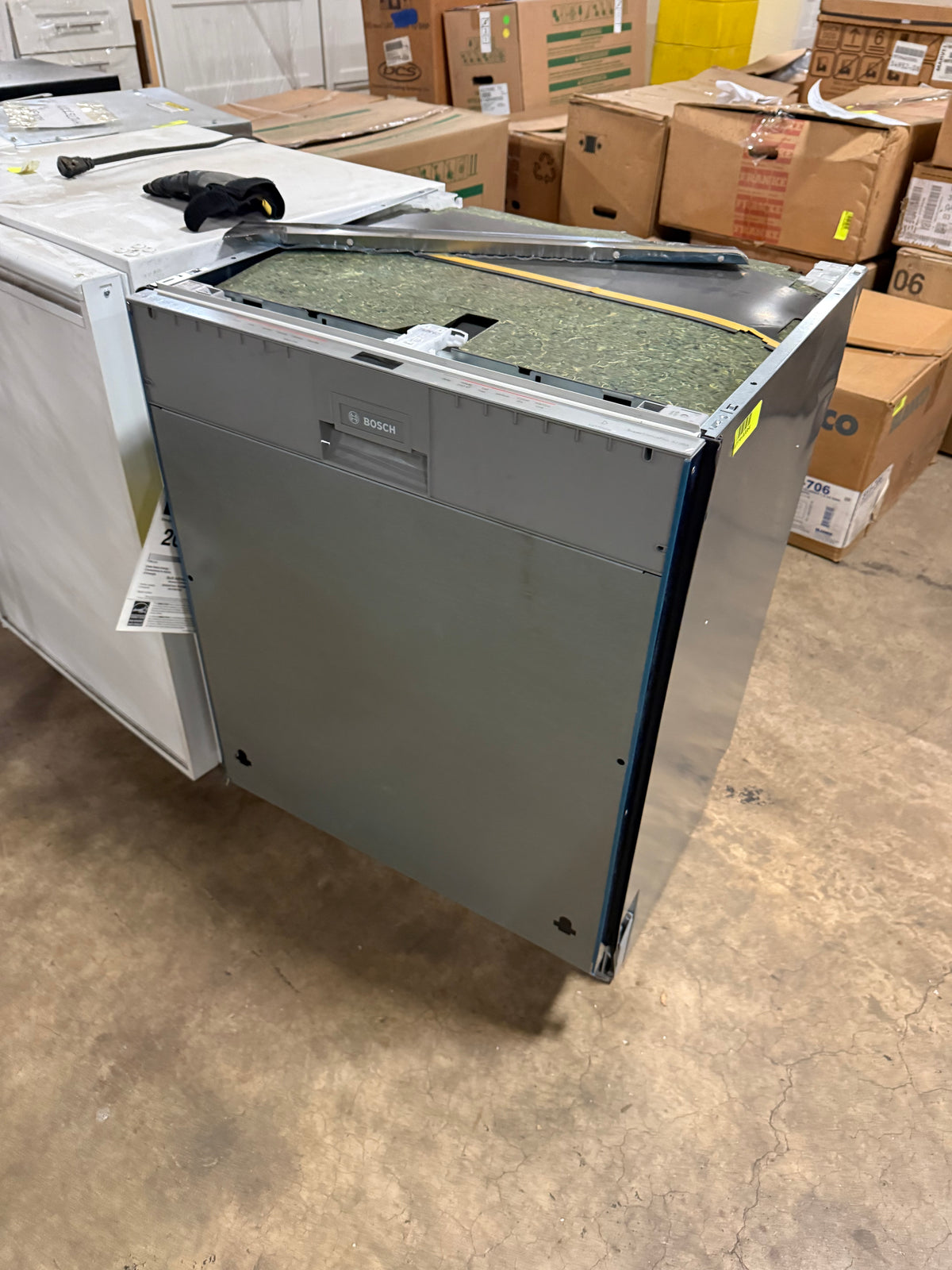 Bosch 800 Series 24 inch panel ready dishwasher SHV78B73UC