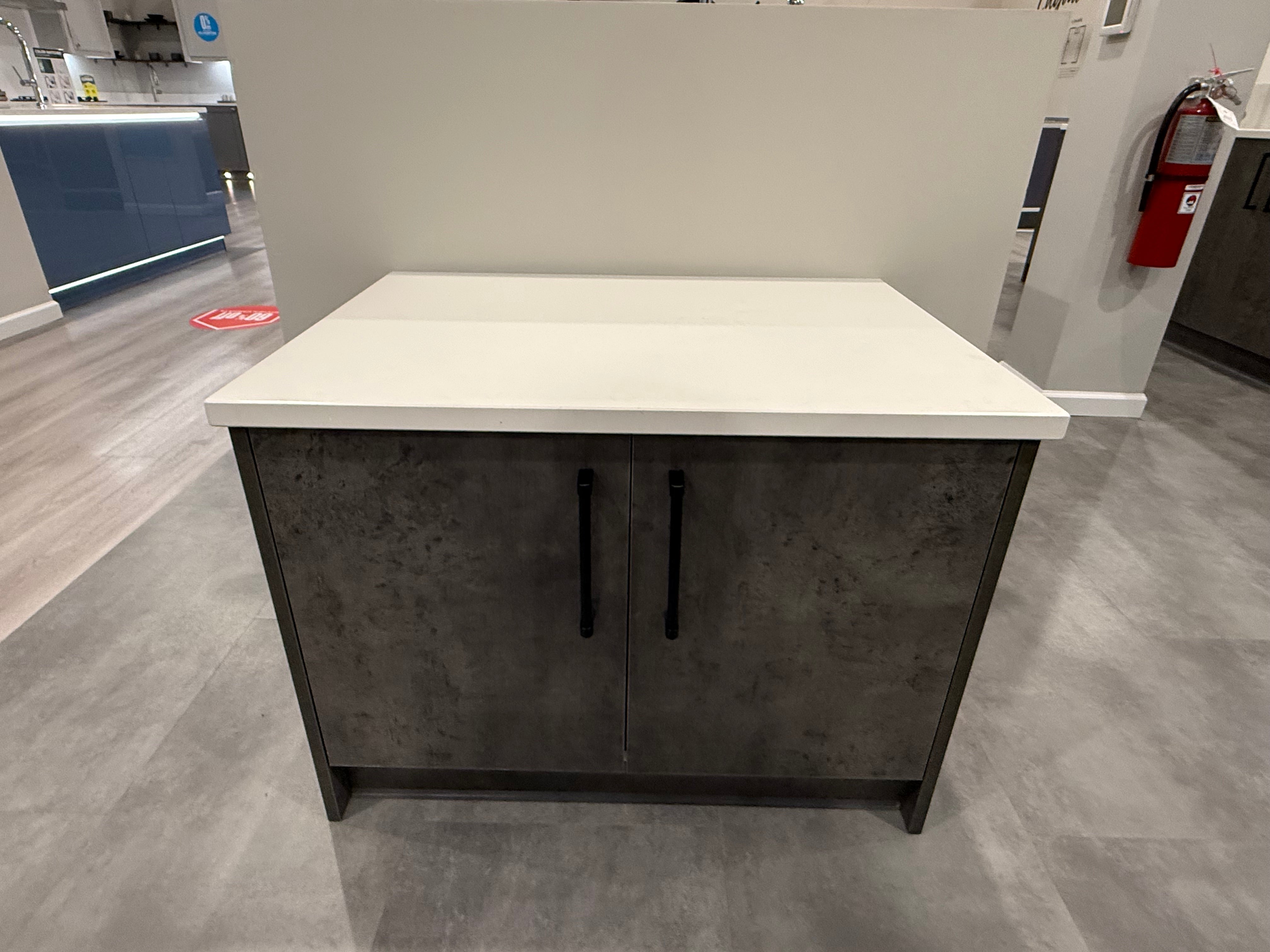 Storage Cabinet with Top
