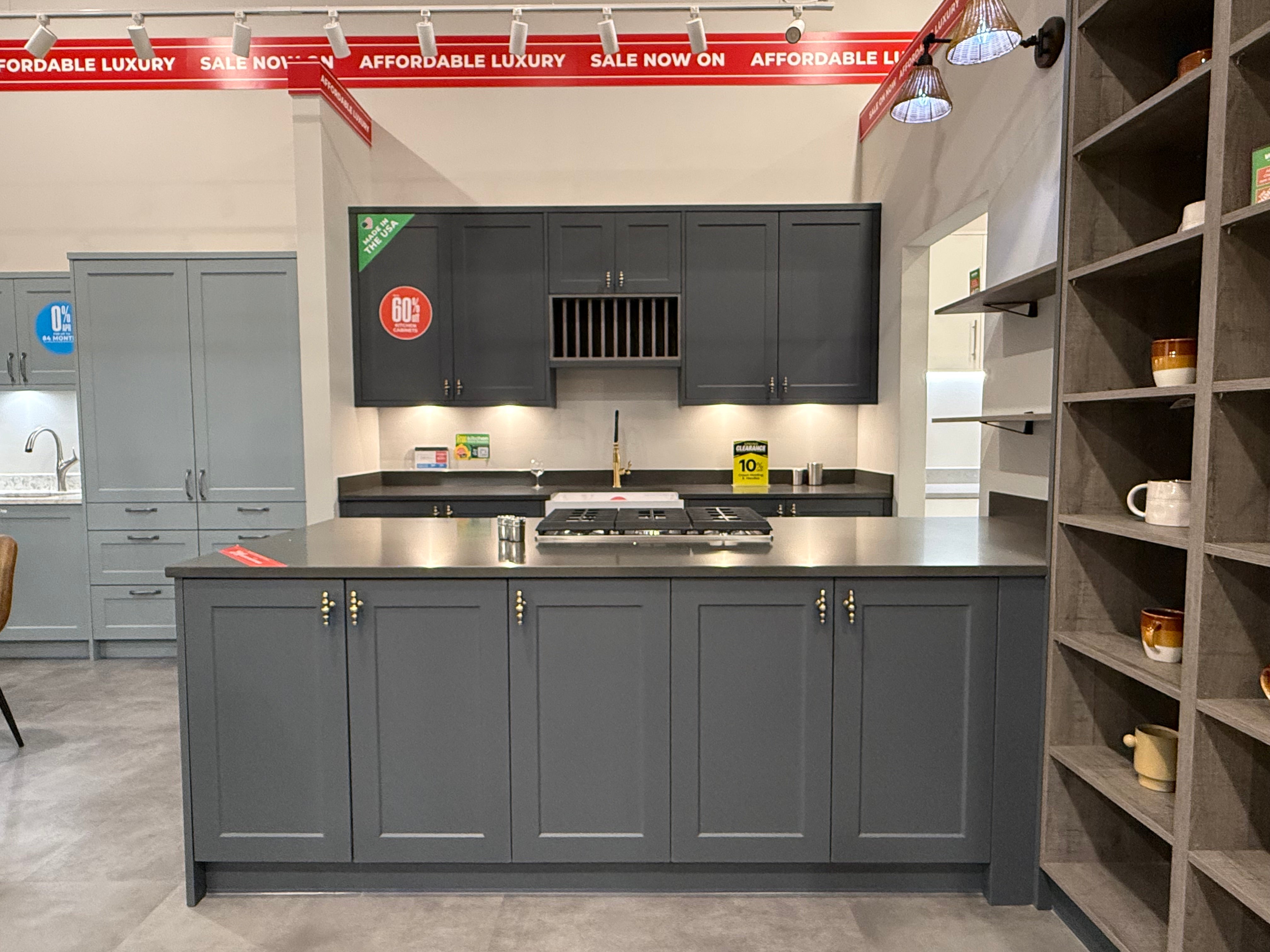 Wren Shaker Chelsea Juratek Forest Green Matte Kitchen