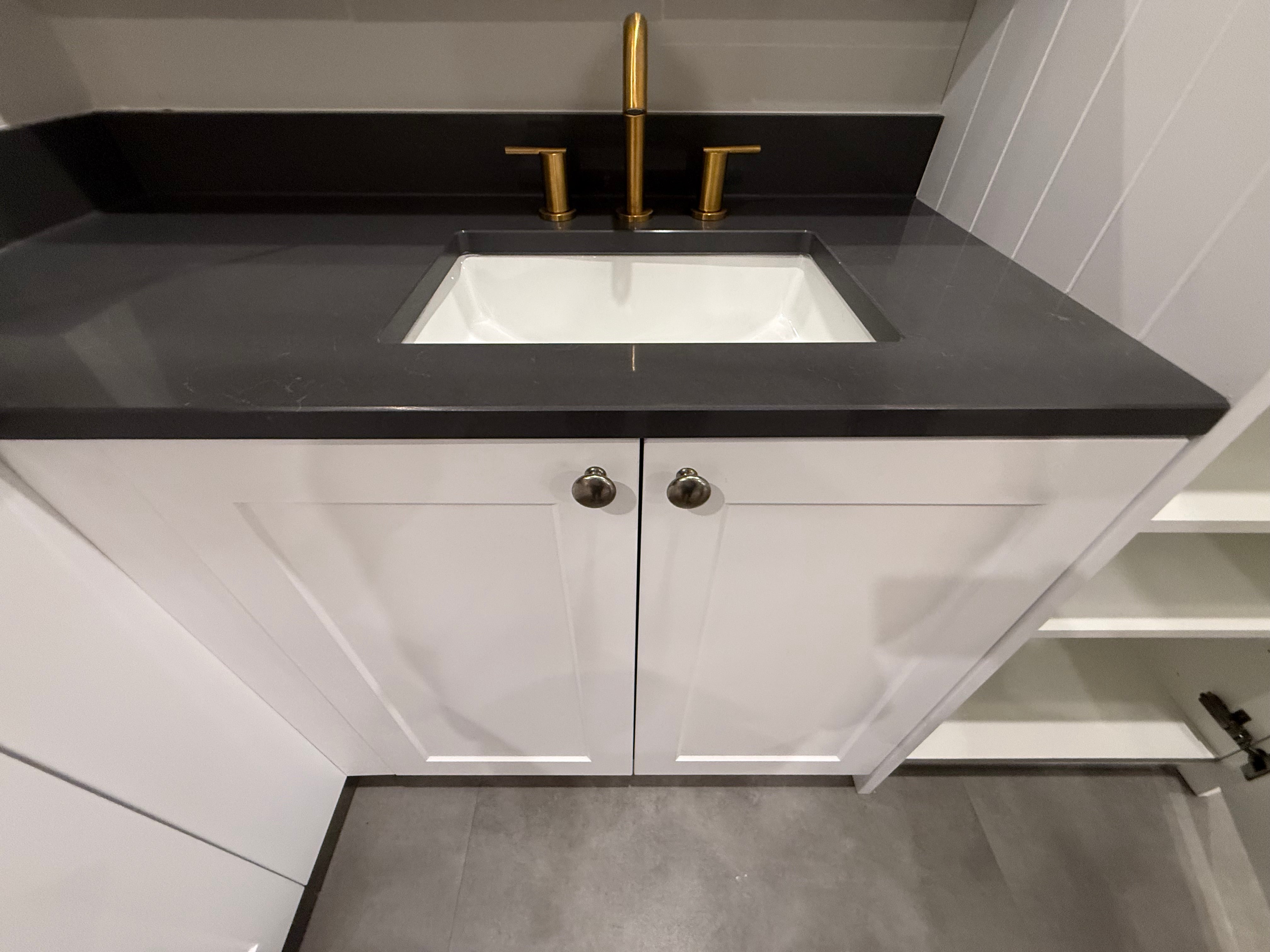White Shaker Single Corner Vanity with Linen Cabinet