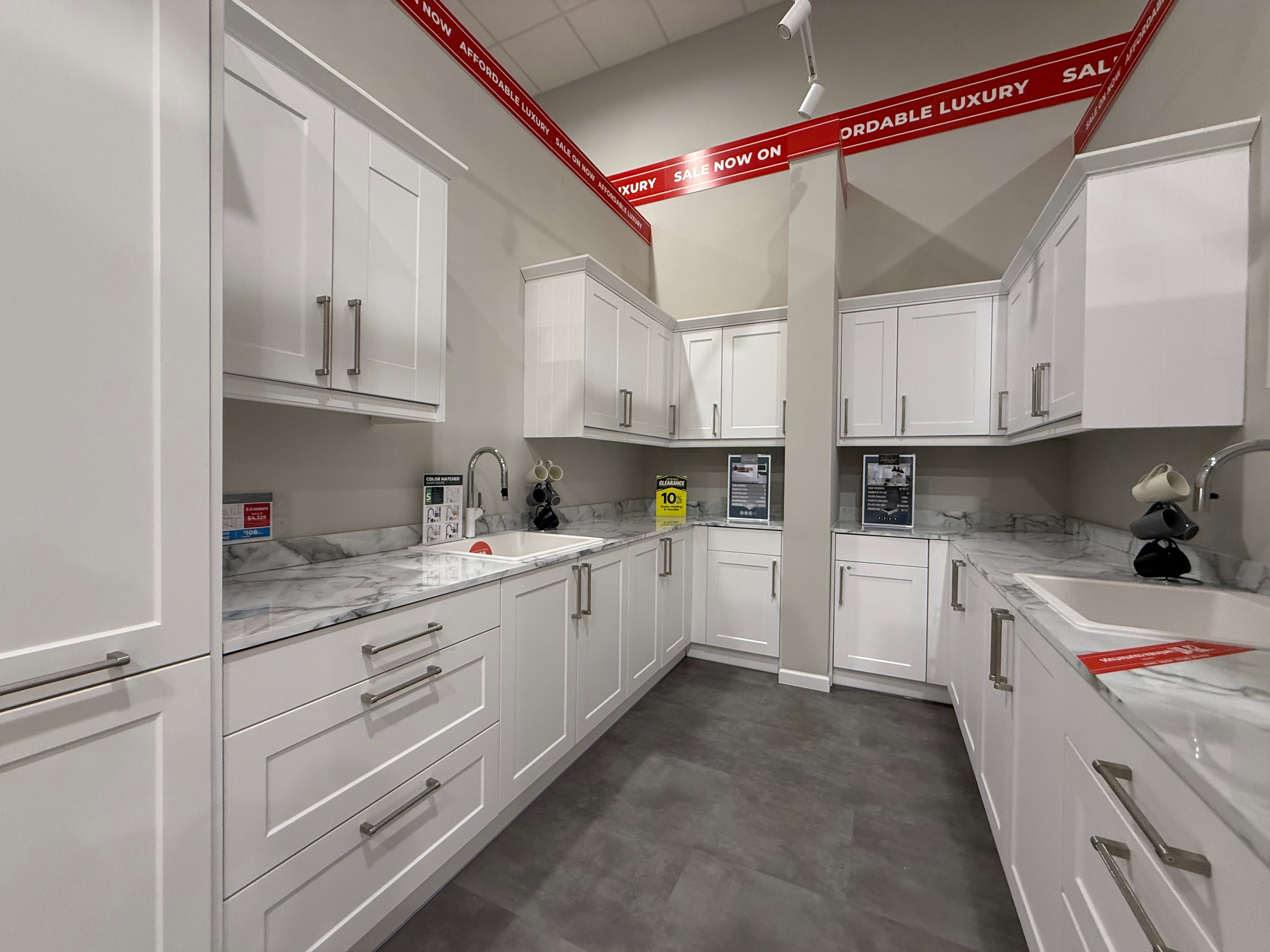Wren Shaker Classic White Matte Kitchen