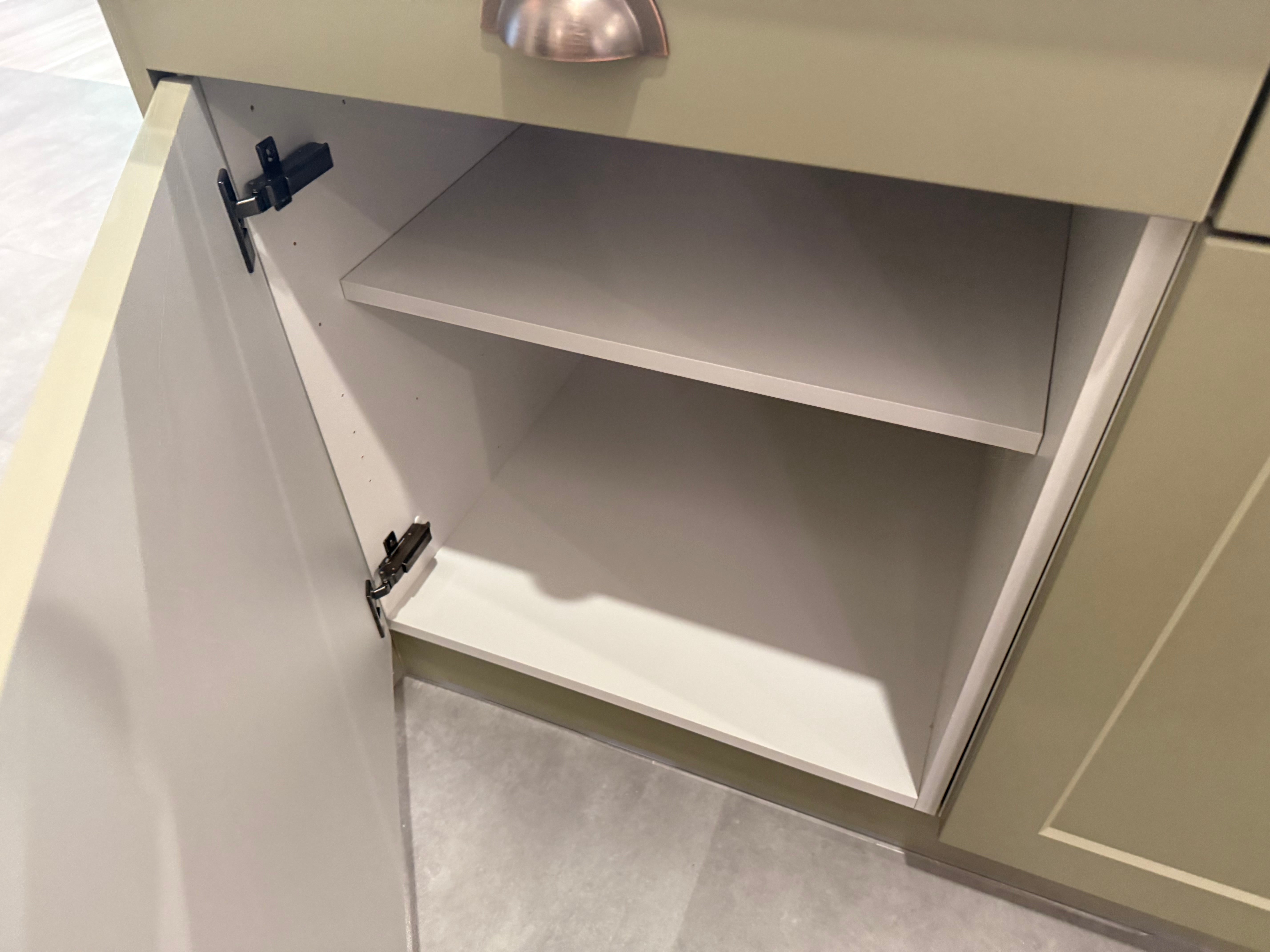 Wren Shaker Chelsea Juratek Olive Green & Ceramic Matte Kitchen