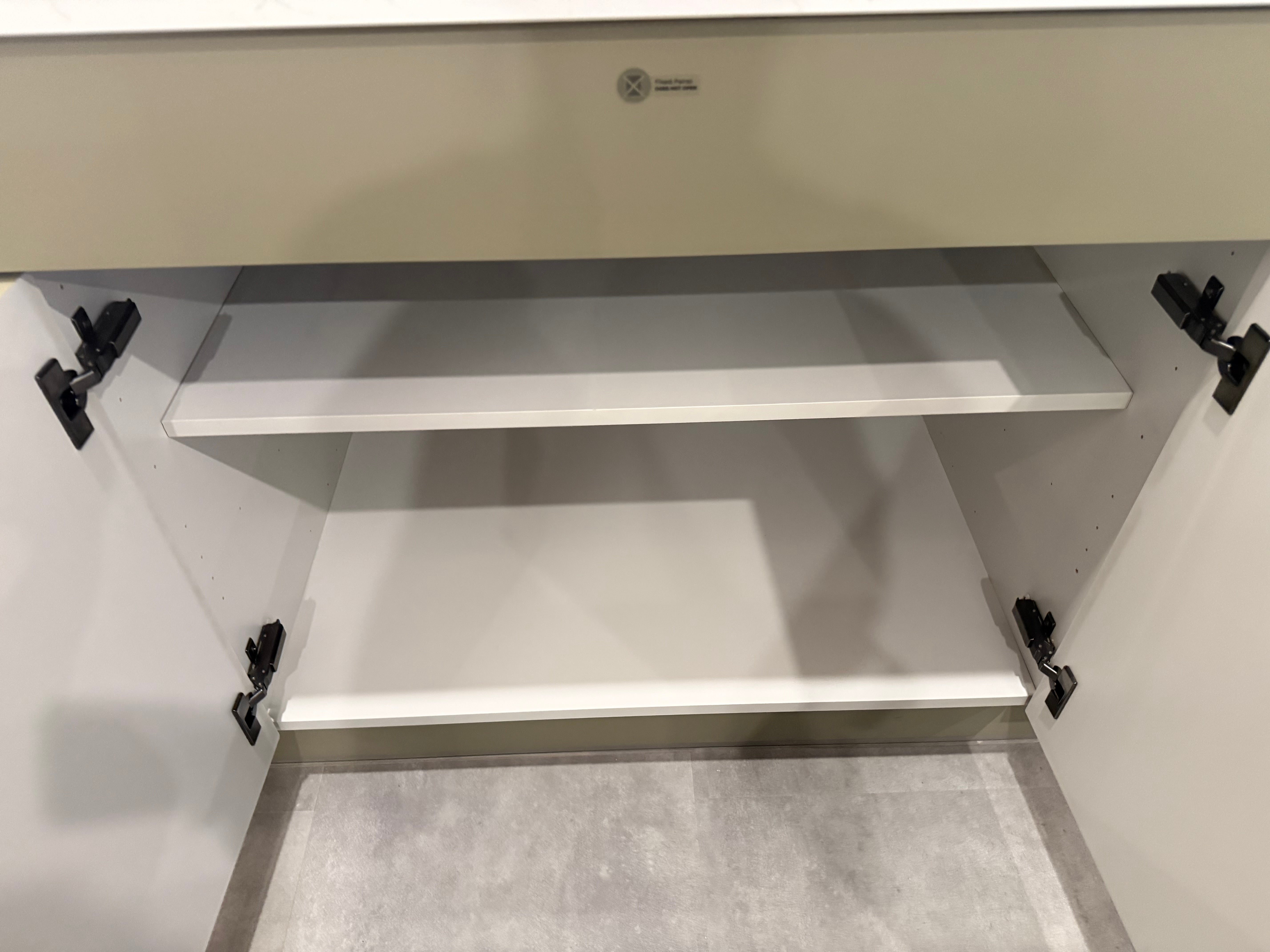 Wren Shaker Chelsea Juratek Olive Green & Ceramic Matte Kitchen