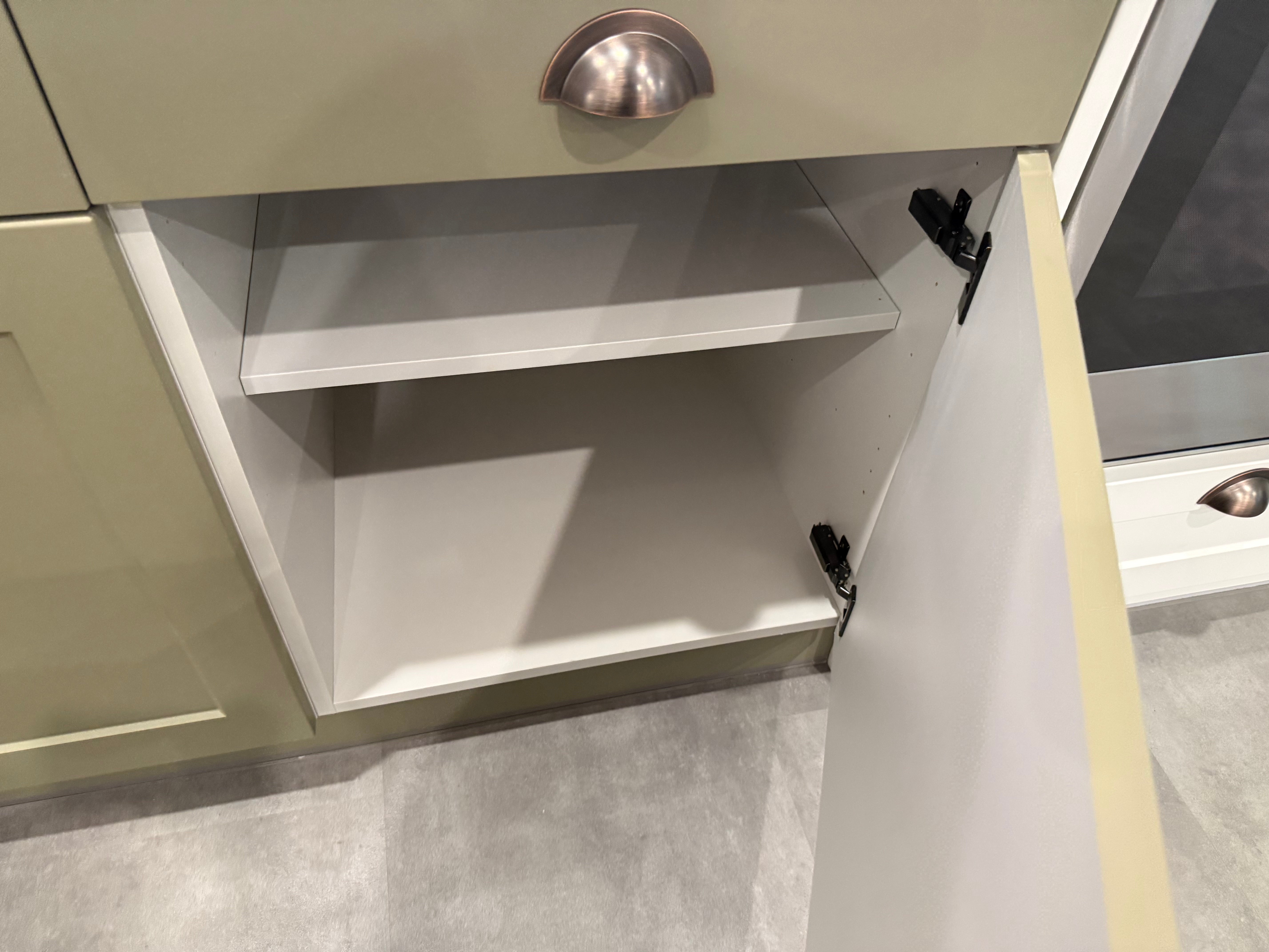 Wren Shaker Chelsea Juratek Olive Green & Ceramic Matte Kitchen