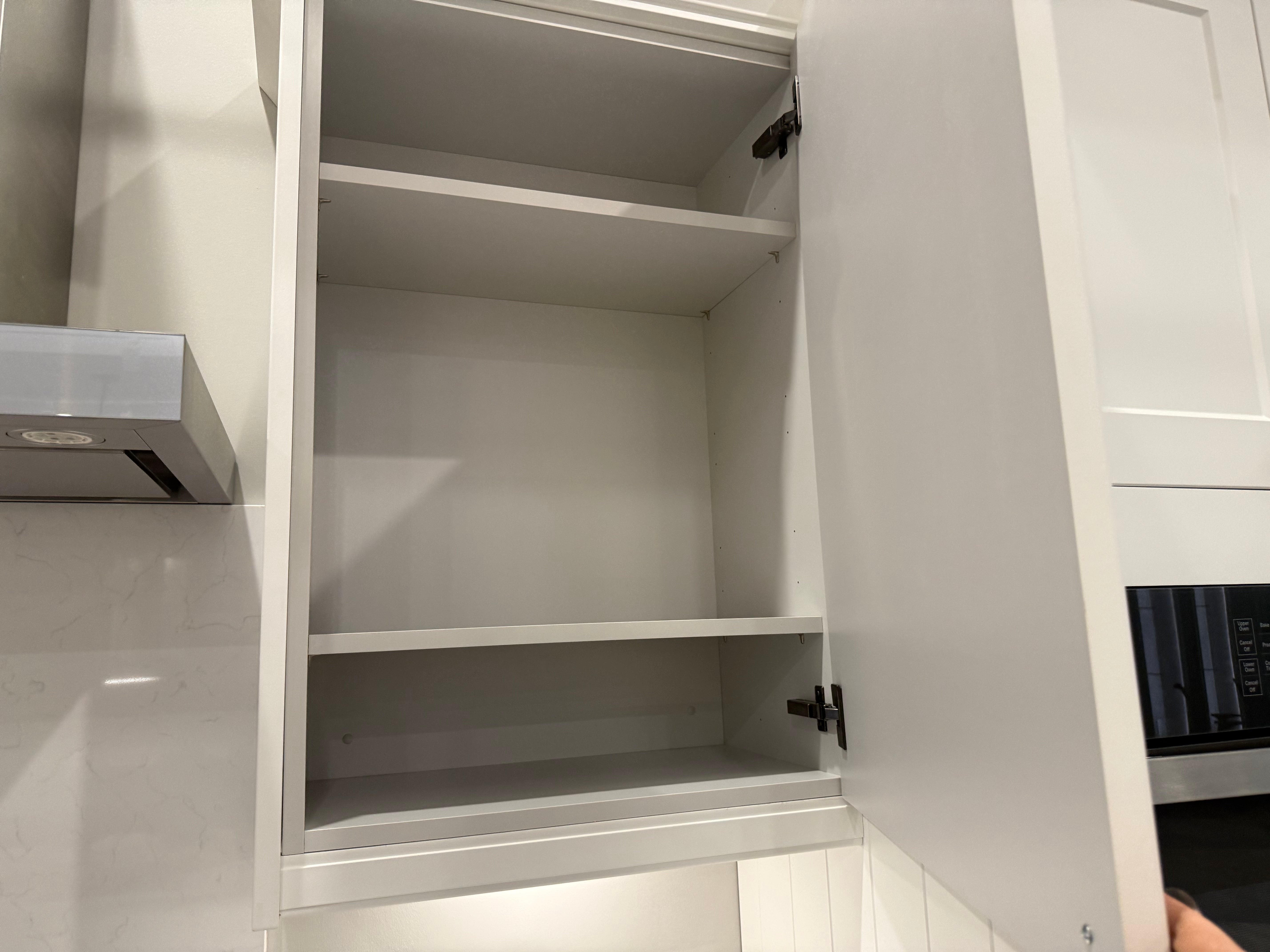 Wren Shaker Chelsea Juratek Olive Green & Ceramic Matte Kitchen