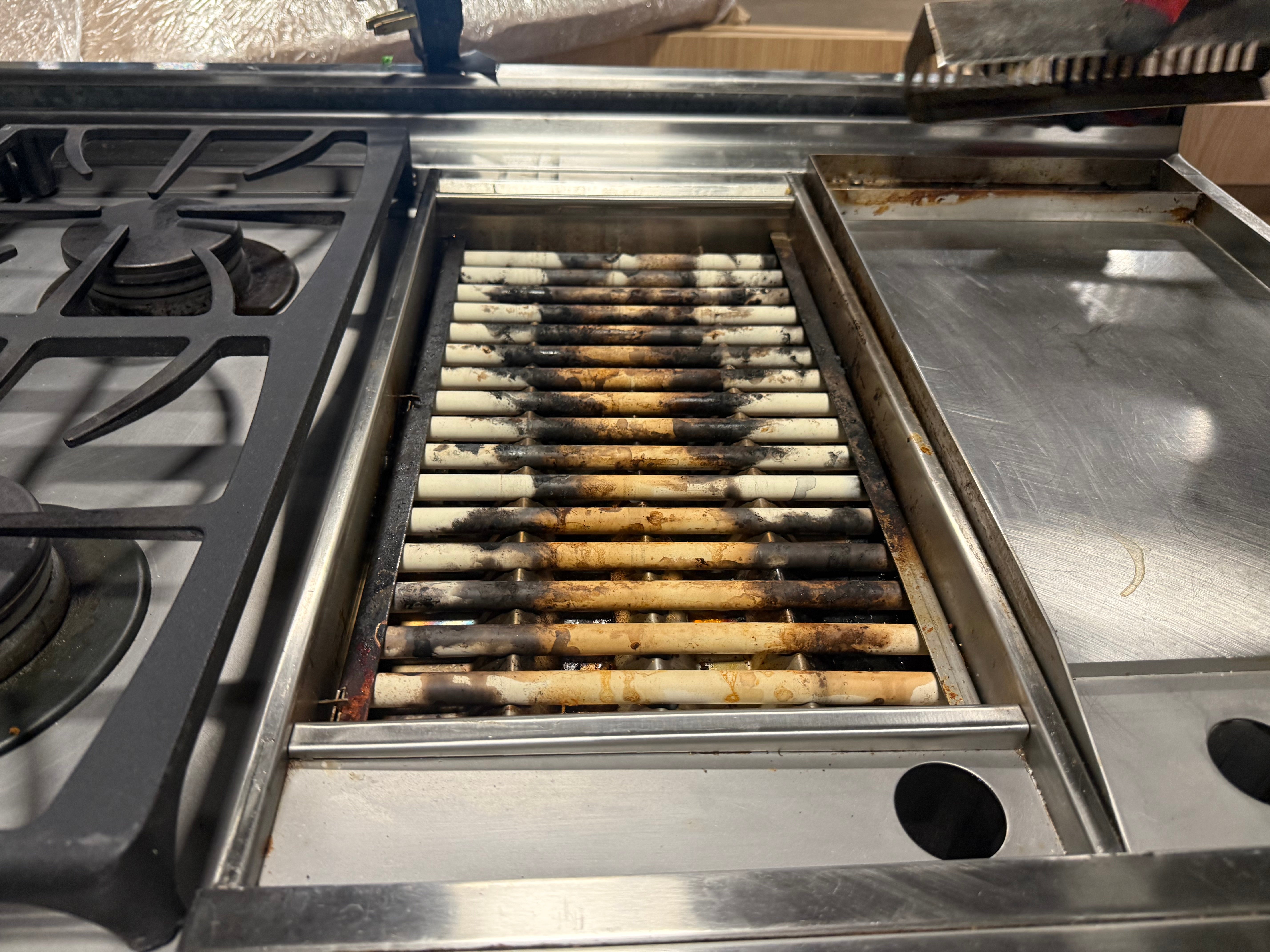 DCS RDS-484GGSS 48" Stainless Steel Pro-Style Dual Fuel Range
