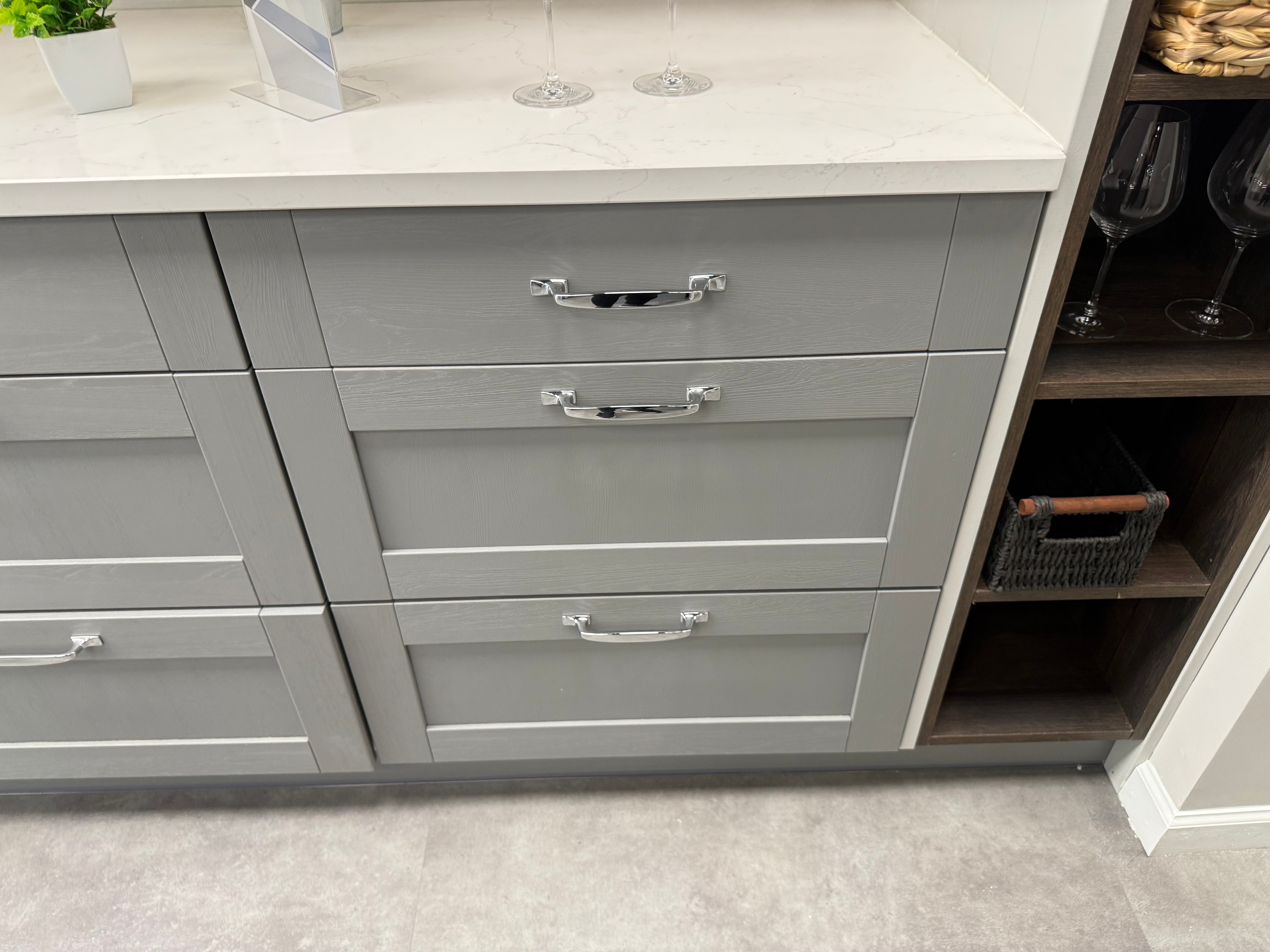 Wren Shaker Forest Classic Dust Gray & Shadow Grain Kitchen