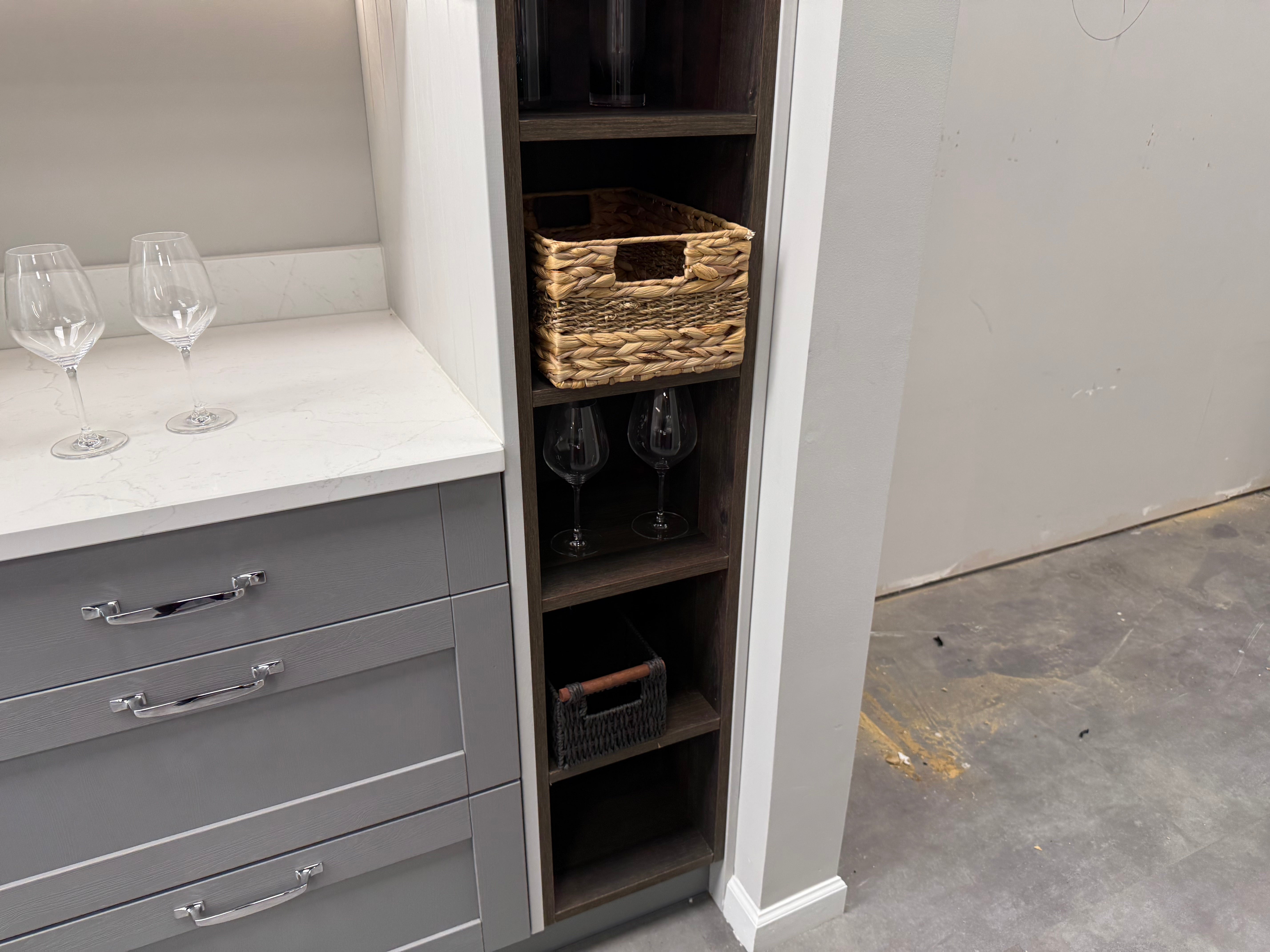 Wren Shaker Forest Classic Dust Gray & Shadow Grain Kitchen