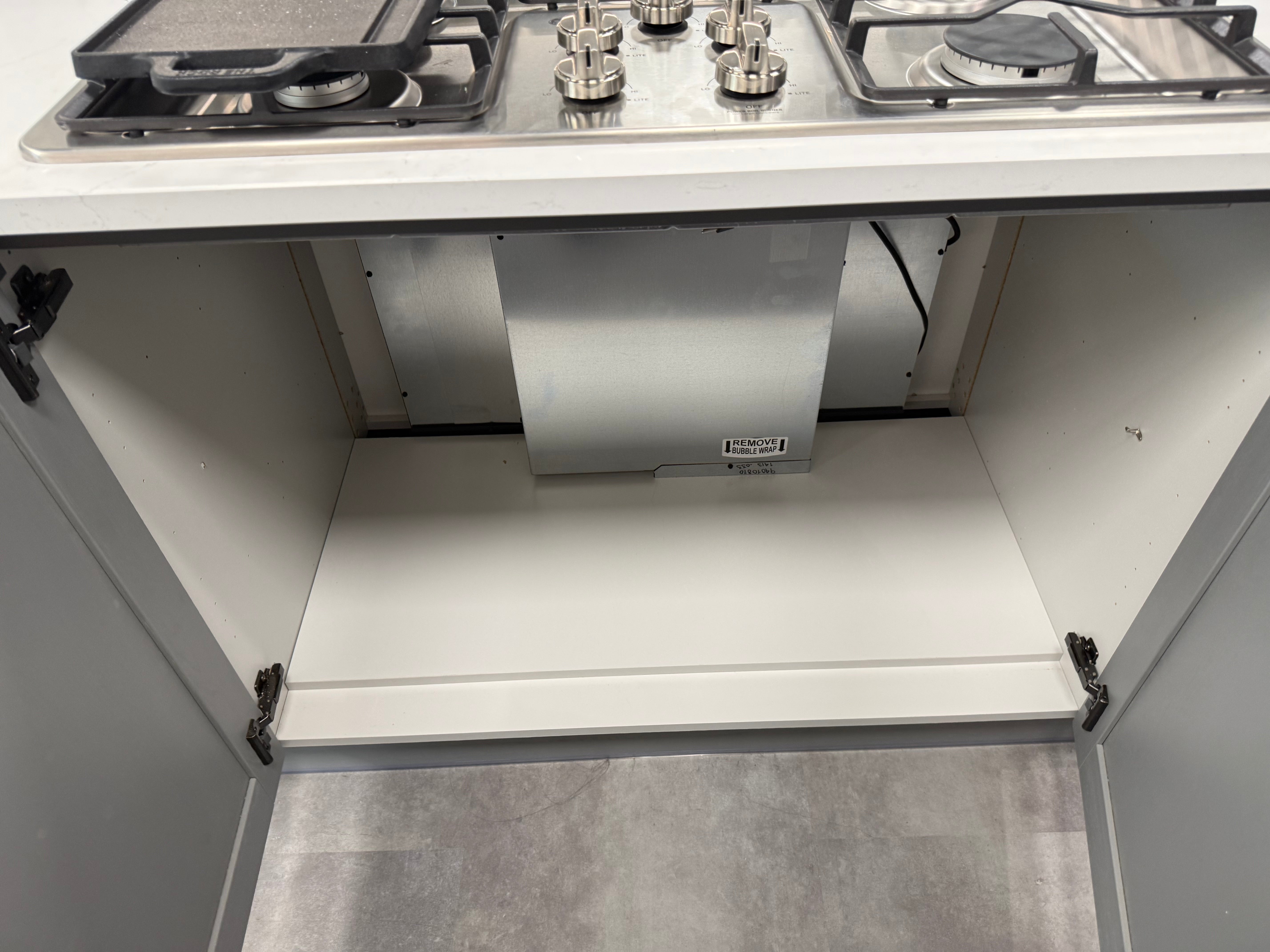 Wren Shaker Forest Classic Dust Gray & Shadow Grain Kitchen
