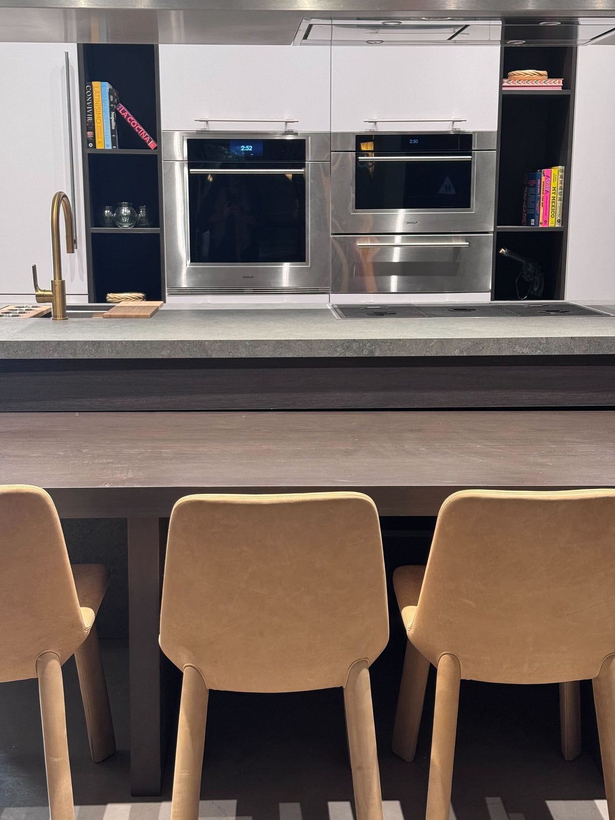 Albero Modern Industrial Kitchen with Wolf & Sub-Zero Appliances