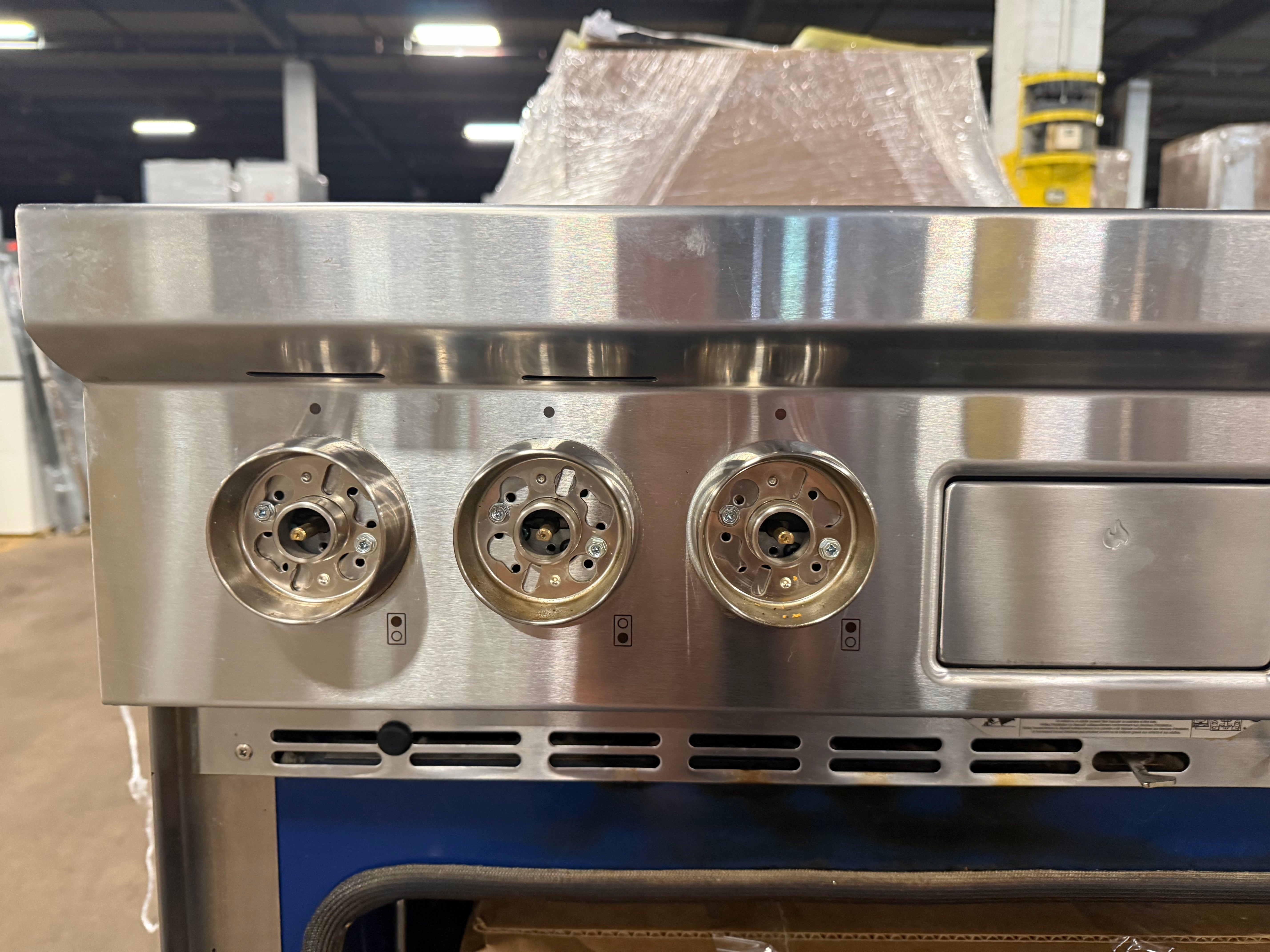 Wolf DF366 36" Stainless Steel Dual Fuel Range