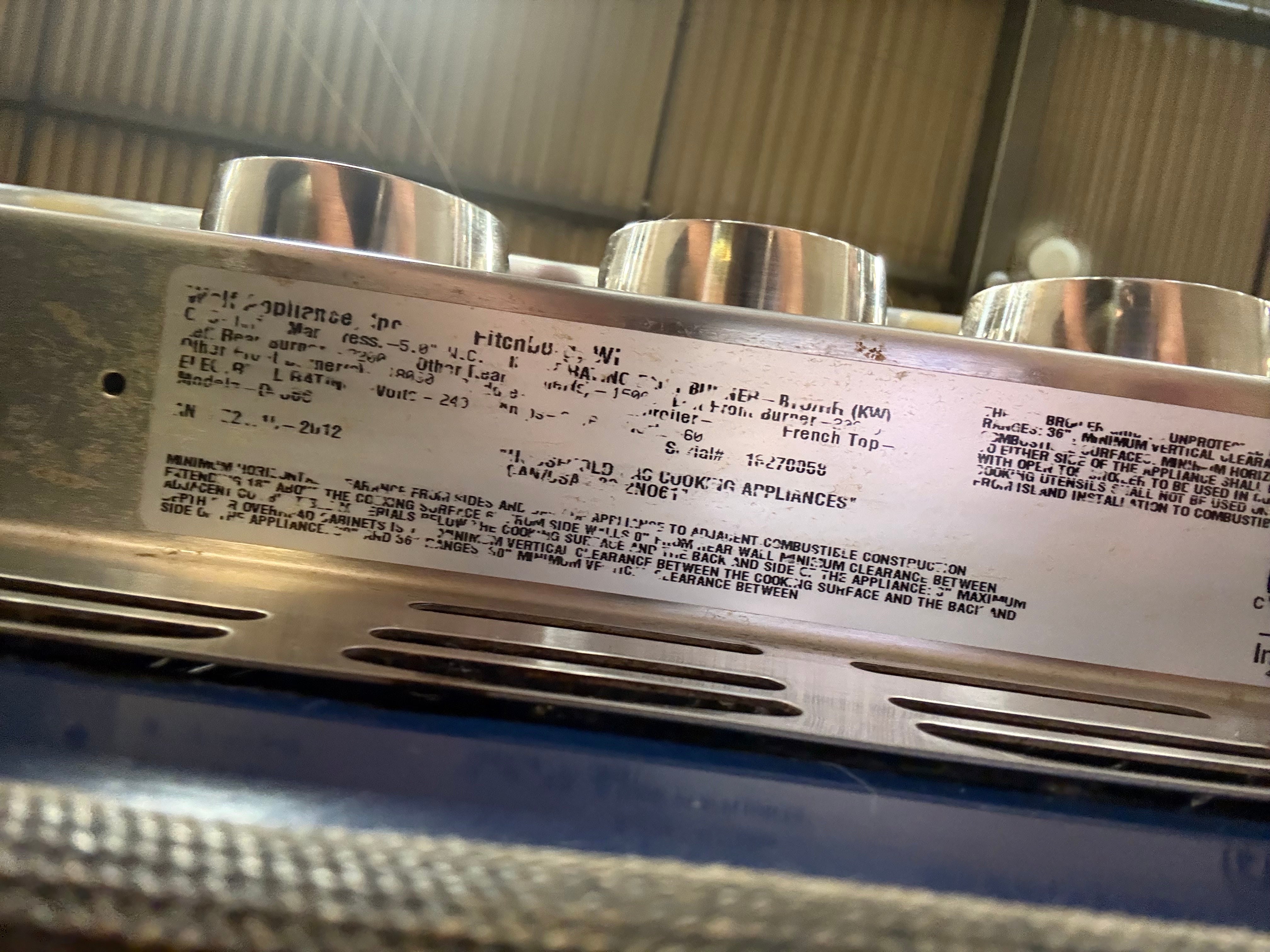 Wolf DF366 36" Stainless Steel Dual Fuel Range
