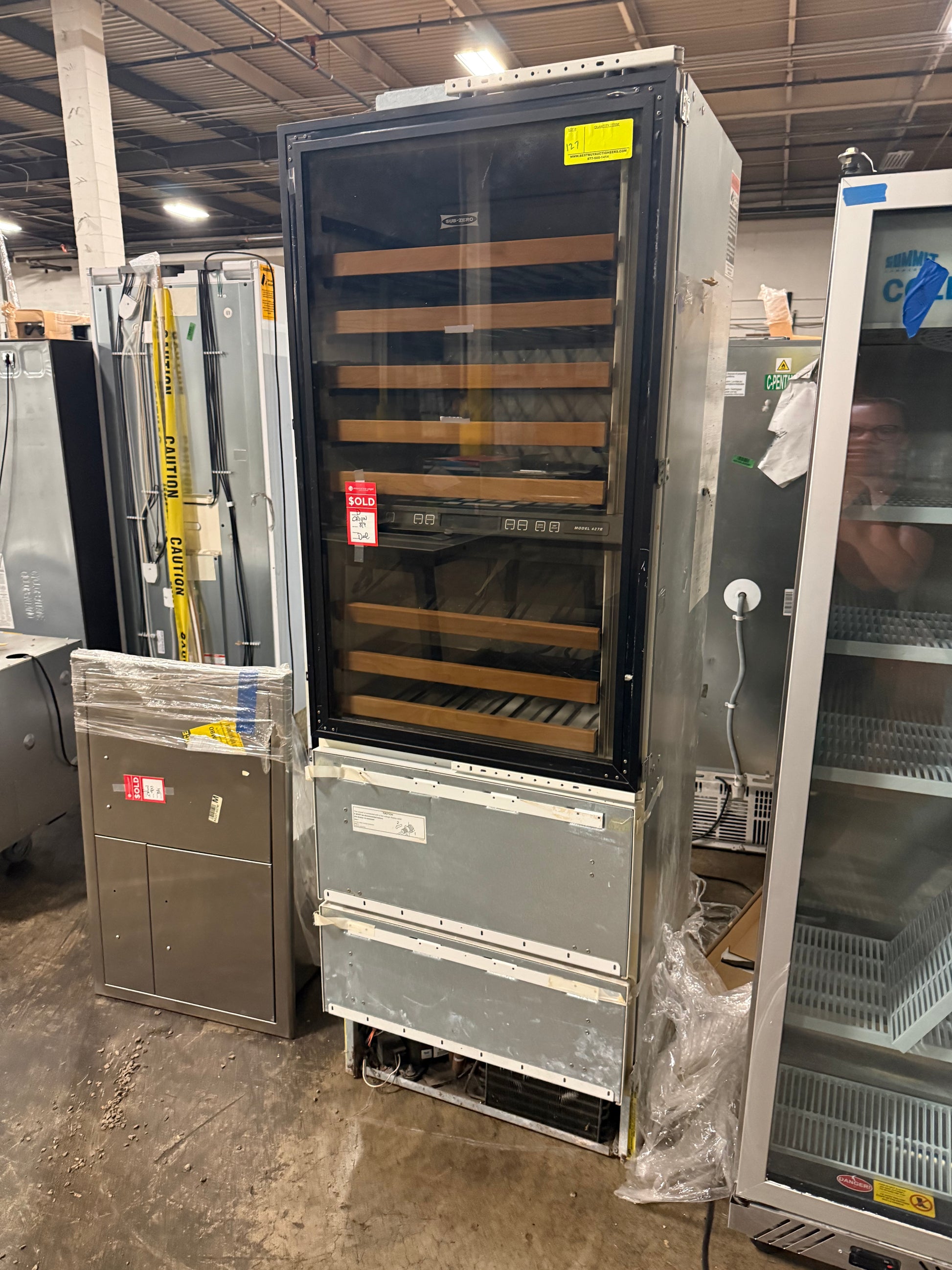 Sub-Zero 427R 27 inch integrated all-refrigerator with wine storage 427RGRH